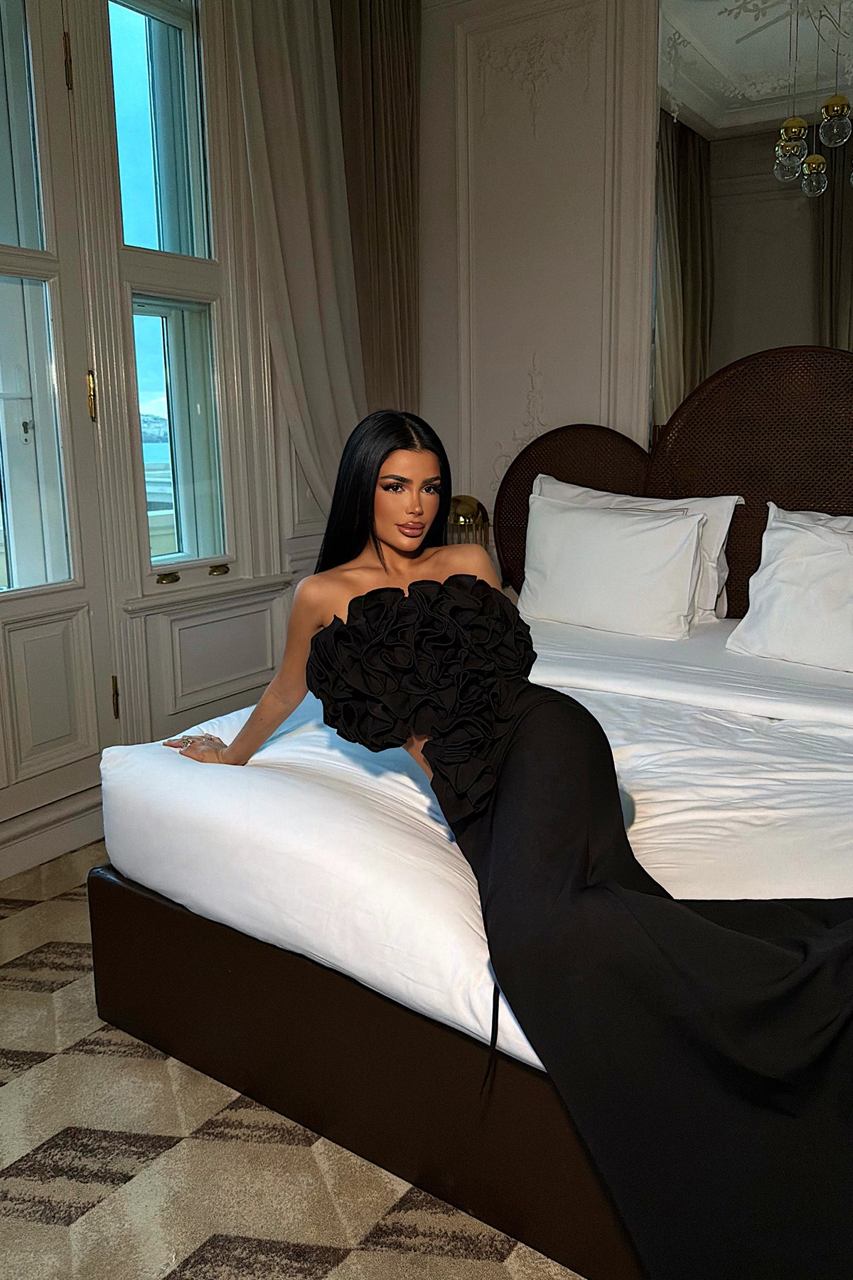 Siyah Ruffle Takım ATE-4430