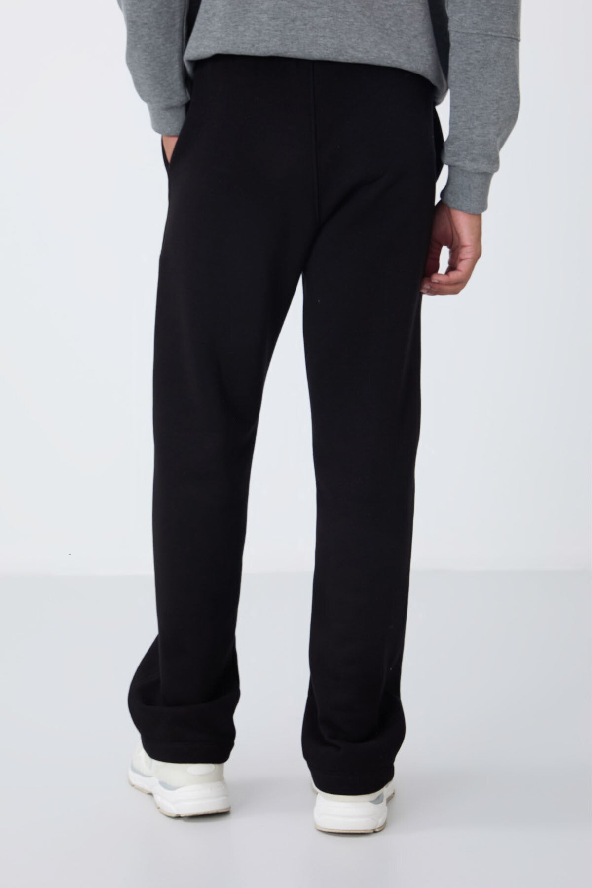 Siyah Pamuklu Kalın İçi Tüylü Yumuşak Dokulu Oversize Nakışlı Erkek Eşofman Altı -82146