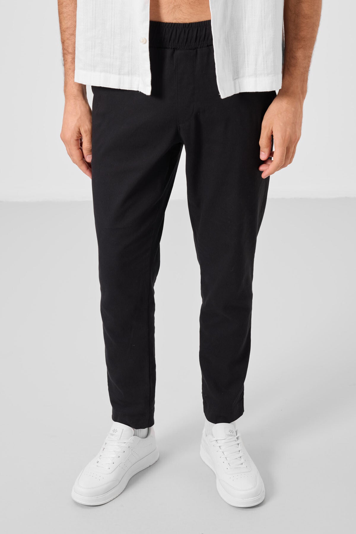 Siyah Standart Fit Dokuma Hafif Esnek Chino Erkek Pantolon - 82177