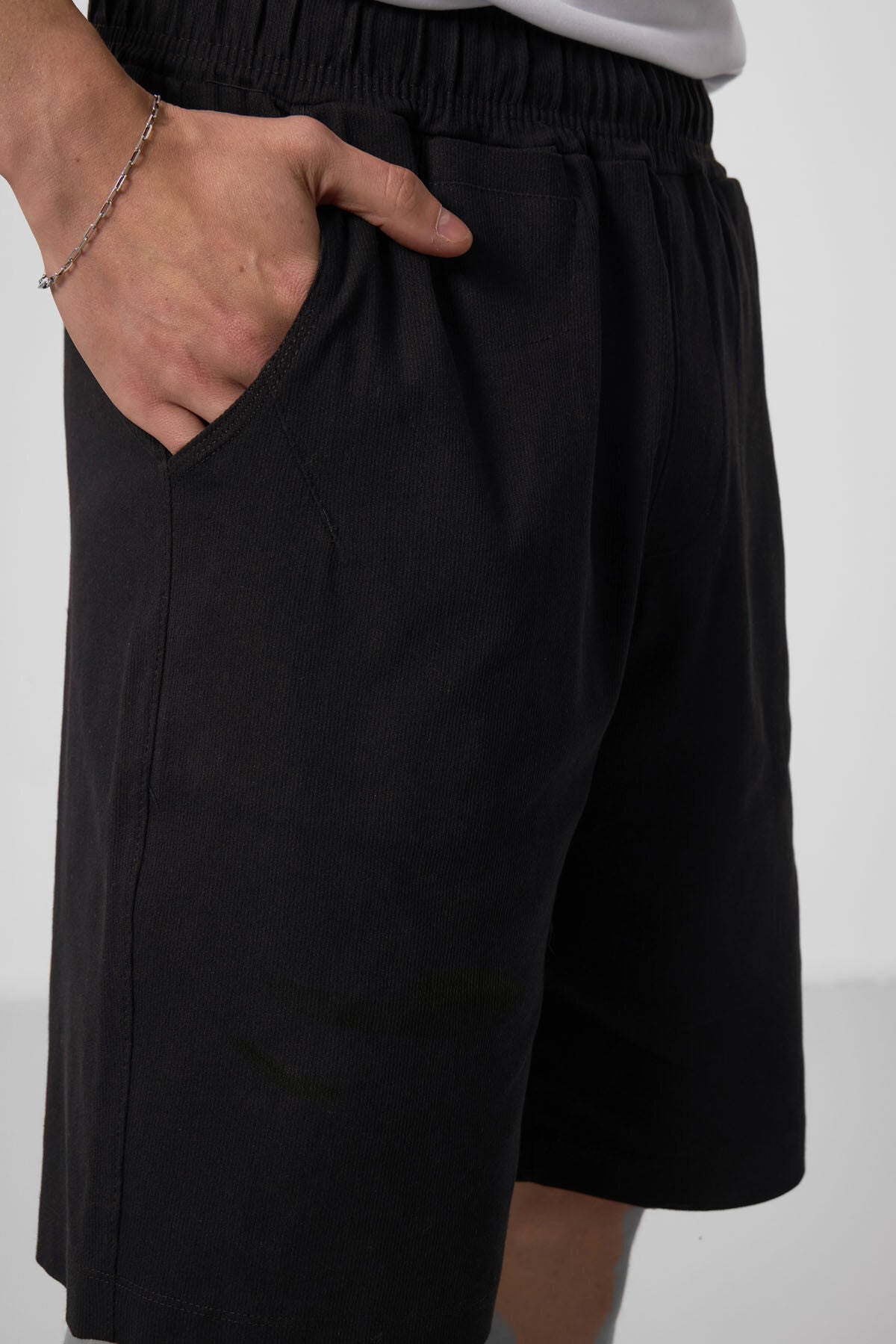 Siyah Standart Fit Dokuma Hafif Esnek Chino Erkek Şort - 81290