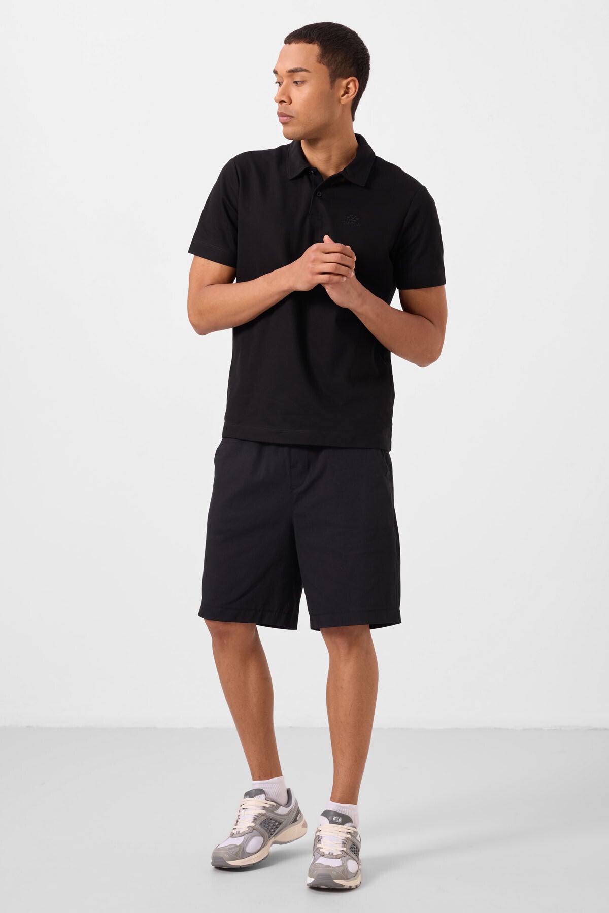 Siyah Standart Fit Dokuma Hafif Esnek Chino Erkek Şort - 81293
