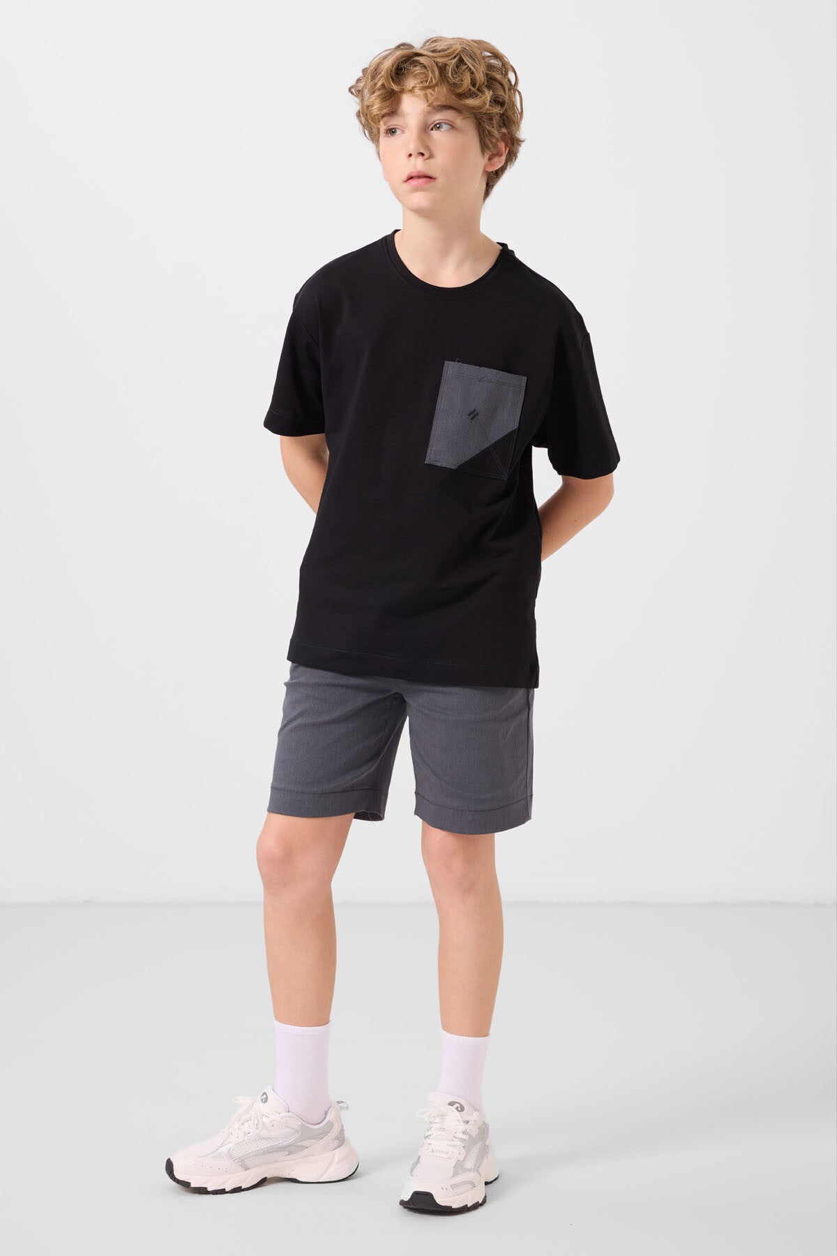 Siyah-Gri Pamuklu Oversize Fit Dokuma Hafif Esnek Chino Erkek Çocuk Şort Takım - 11278