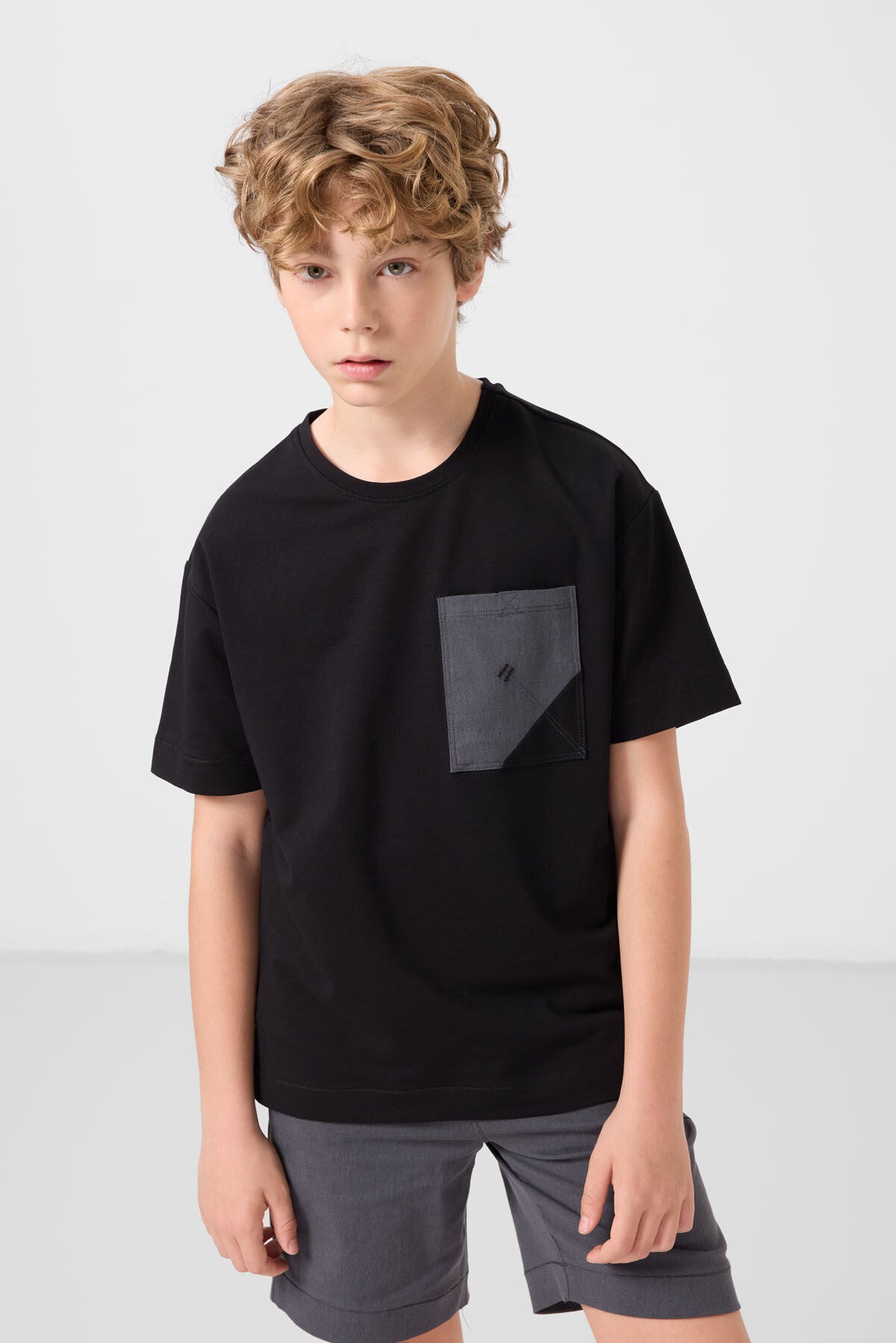 Siyah-Gri Pamuklu Oversize Fit Dokuma Hafif Esnek Chino Erkek Çocuk Şort Takım - 11278