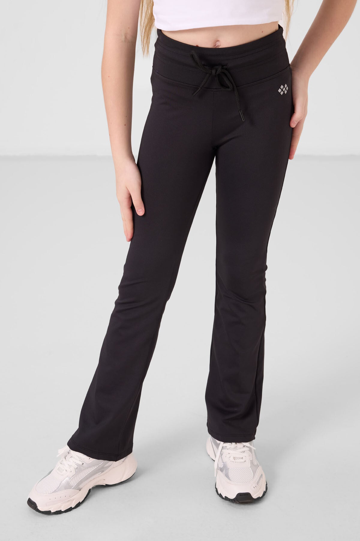 Siyah Esnek Standart Fit Basic Performans İspanyol Paça Kız Çocuk Tayt - 75193