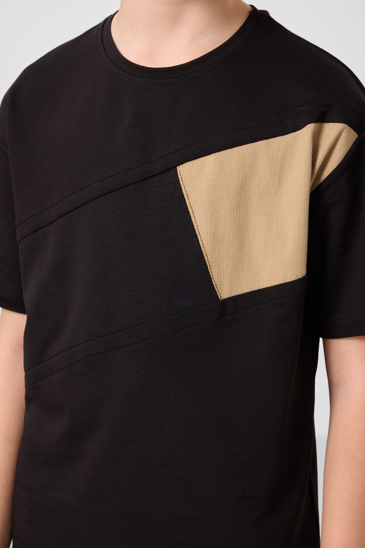 Siyah-Koyu Bej Pamuklu Oversize Fit Dokuma Hafif Esnek Chino Erkek Çocuk Şort Takım - 11275