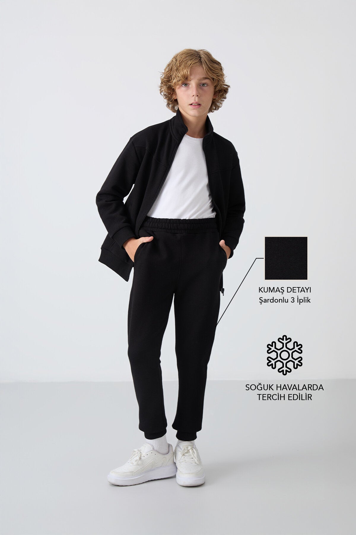 Siyah Pamuklu Kalın İçi Tüylü Yumuşak Dokulu Standart Fit Nakışlı Erkek Çocuk Eşofman Takım - 11240