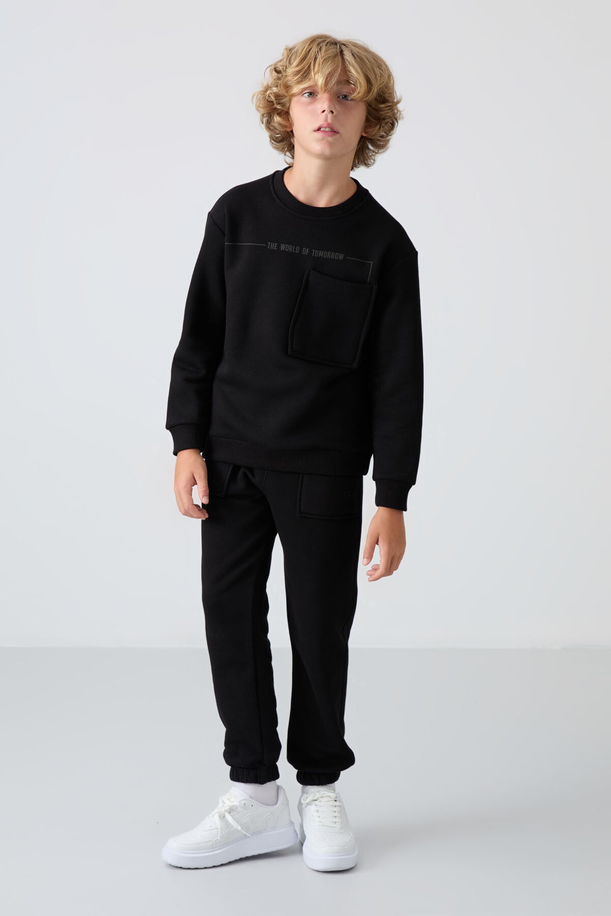 Siyah Pamuklu Kalın İçi Tüylü Yumuşak Dokulu Standart Fit Baskılı Erkek Çocuk Eşofman Takım - 11257