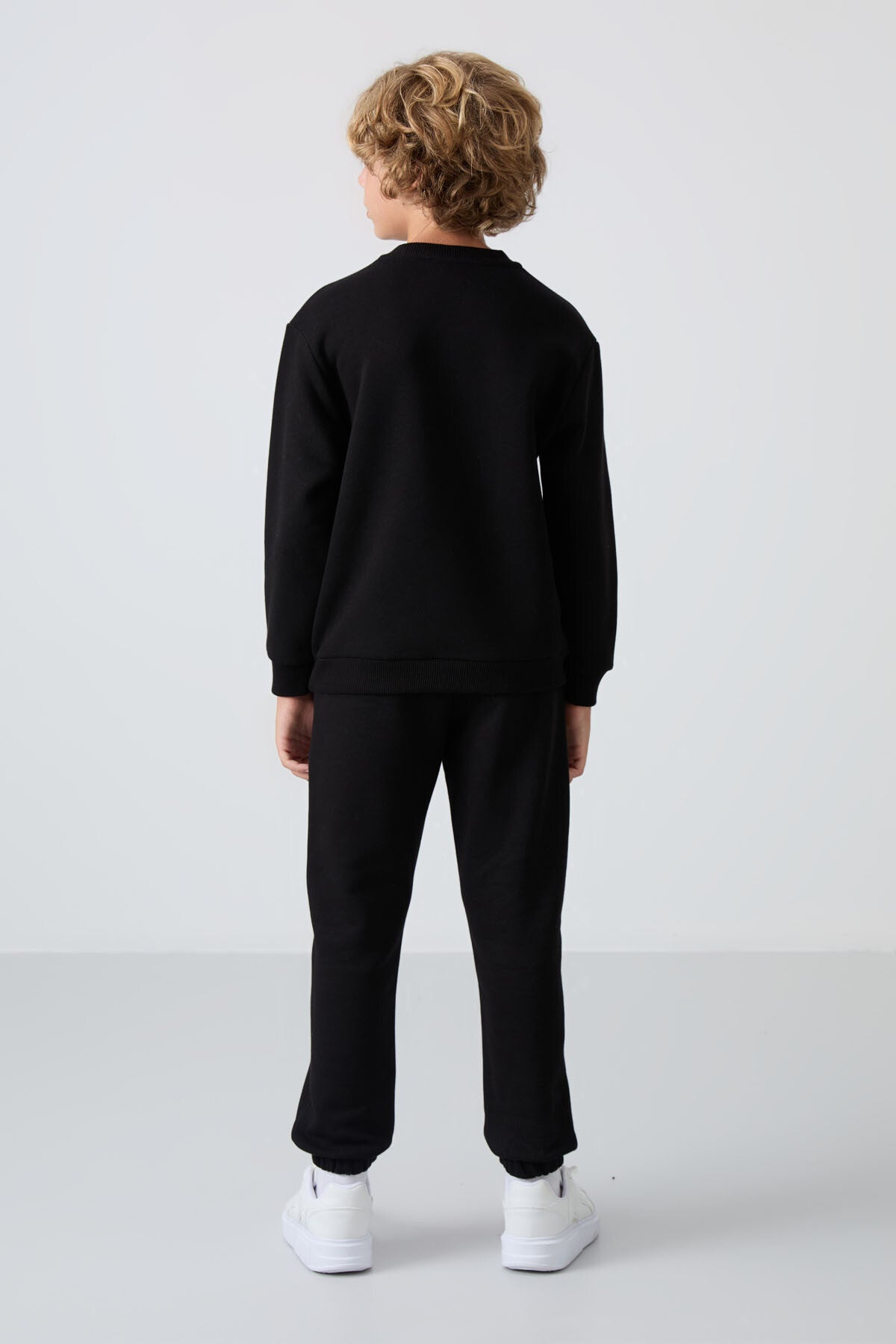 Siyah Pamuklu Kalın İçi Tüylü Yumuşak Dokulu Standart Fit Baskılı Erkek Çocuk Eşofman Takım - 11257