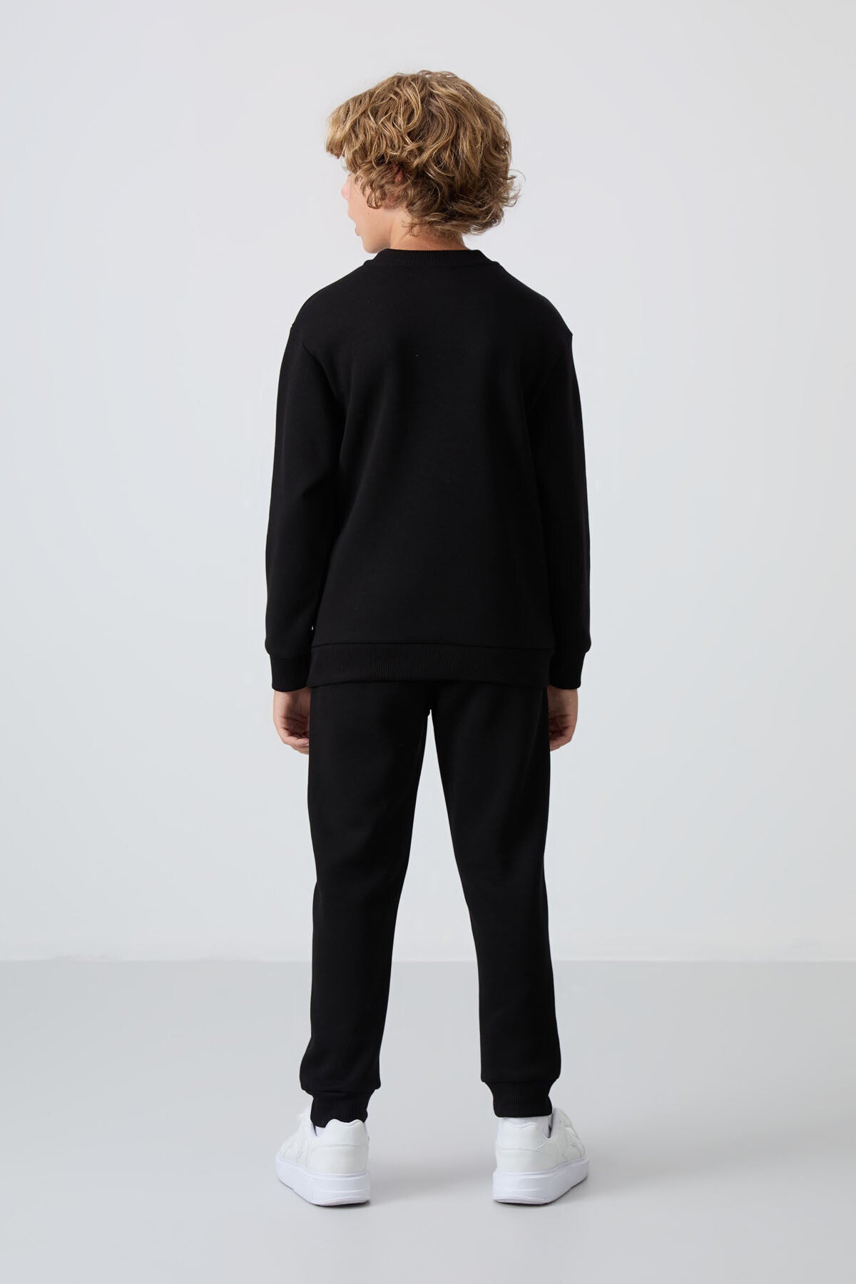 Siyah Pamuklu Kalın İçi Tüylü Yumuşak Dokulu Standart Fit Baskılı Erkek Çocuk Eşofman Takım - 11253