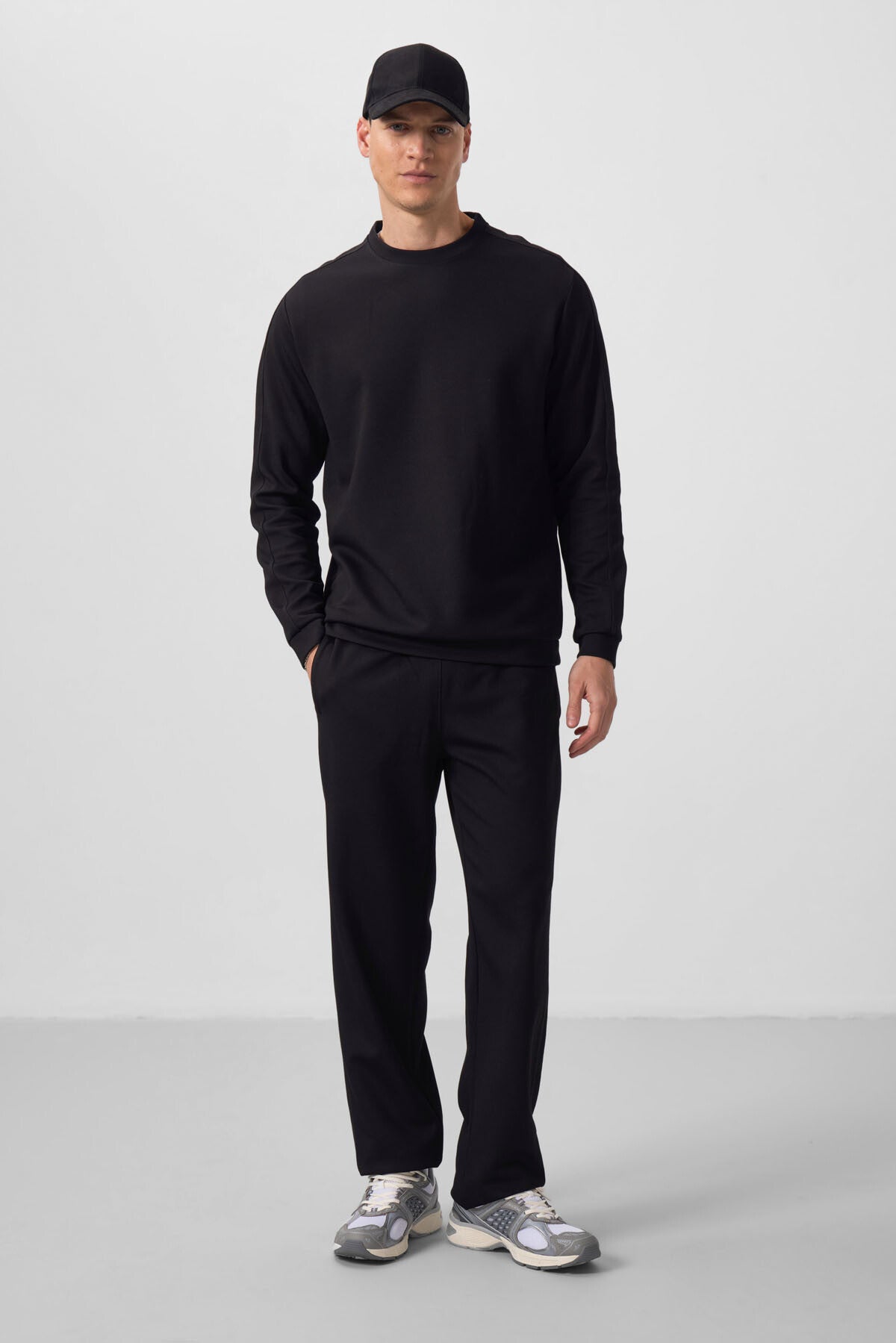 Siyah Yüzeyi Dokulu Oversize Erkek Eşofman Takım - 85275