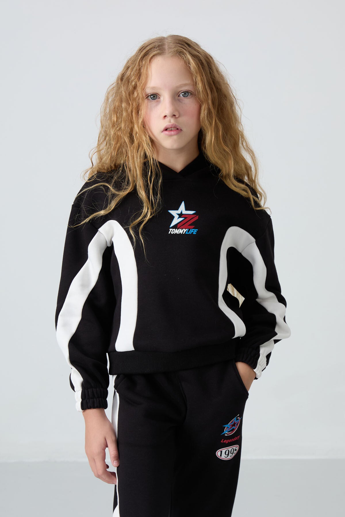 Siyah Pamuklu İçi Tüylü Yumuşak Dokulu Standart Fit Baskılı Kız Çocuk Eşofman Takım - 75166