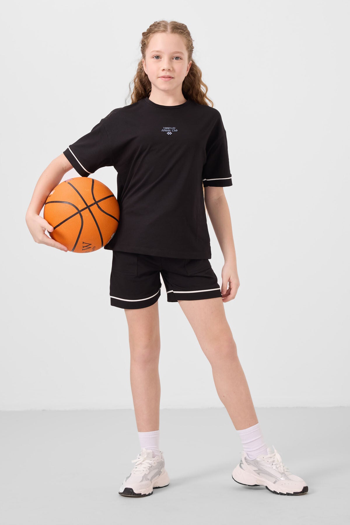 Siyah Pamuklu Yumuşak Dokulu Standart Fit Basic Kız Çocuk Şort Takım - 75183