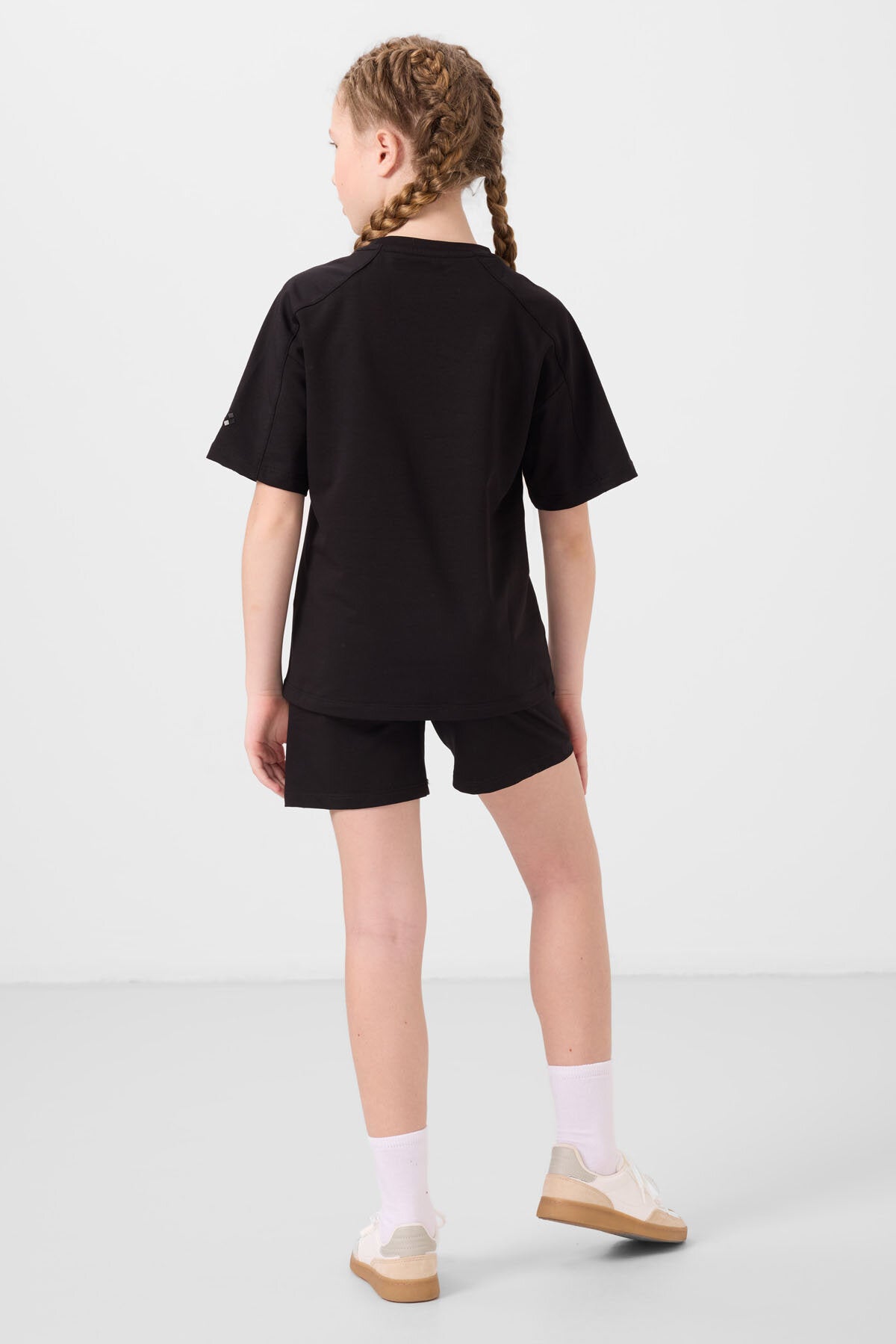Siyah Pamuklu Yumuşak Dokulu Standart Fit Basic Kız Çocuk Şort Takım - 75184