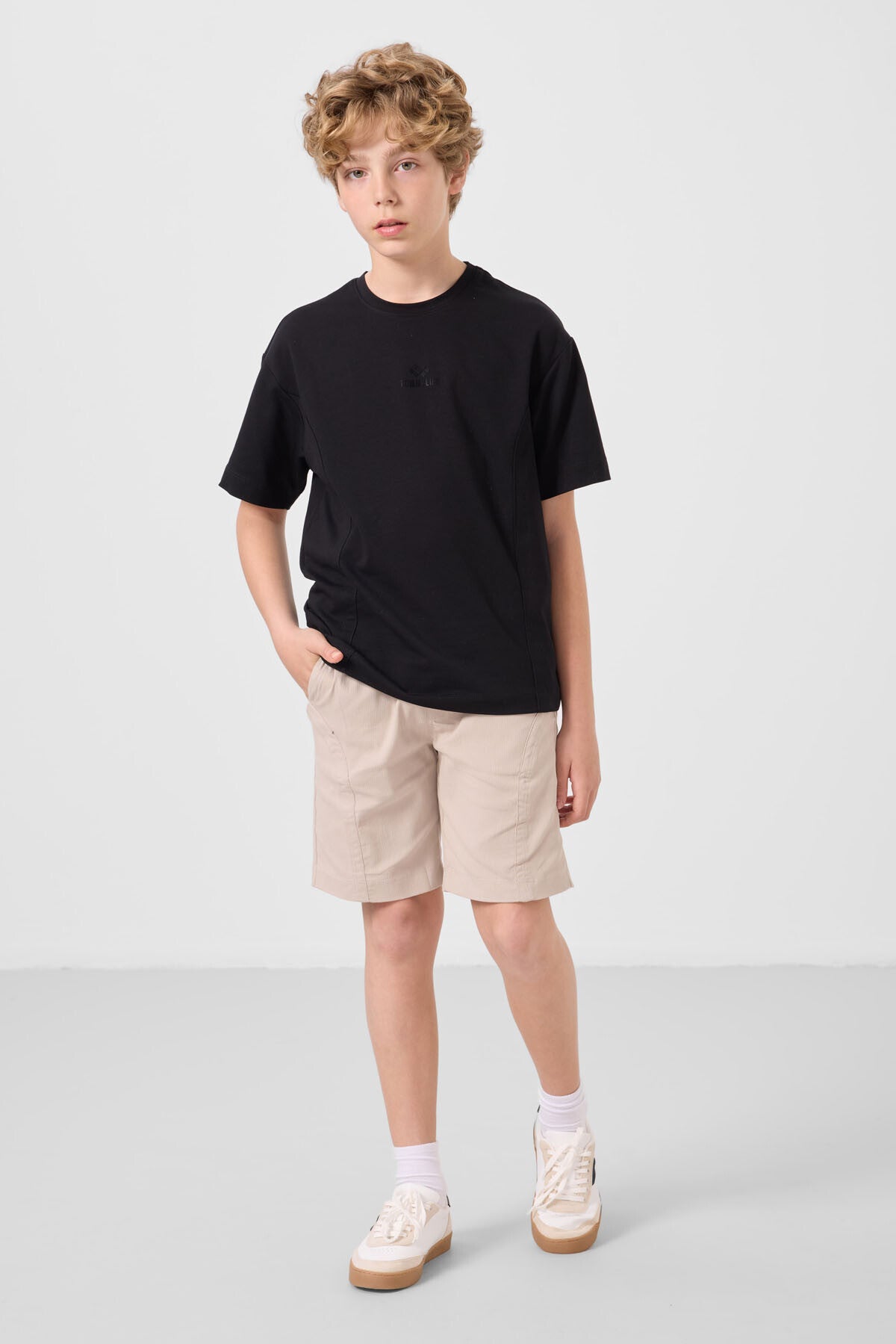 Siyah-Taş Pamuklu Oversize Fit Dokuma Hafif Esnek Chino Erkek Çocuk Şort Takım - 11276