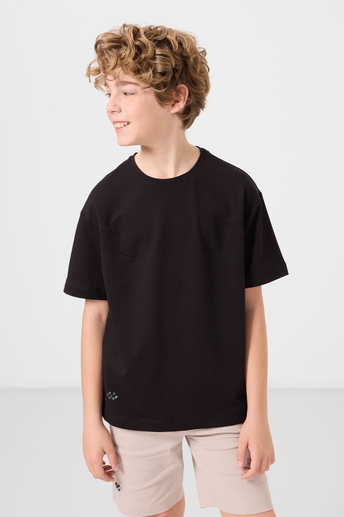 Siyah-Taş Pamuklu Oversize Fit Dokuma Hafif Esnek Chino Erkek Çocuk Şort Takım - 11277