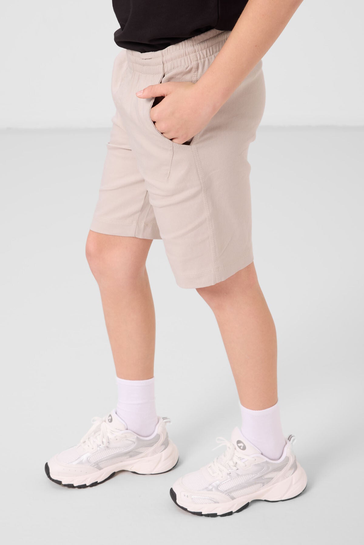 Siyah-Taş Pamuklu Oversize Fit Dokuma Hafif Esnek Chino Erkek Çocuk Şort Takım - 11277