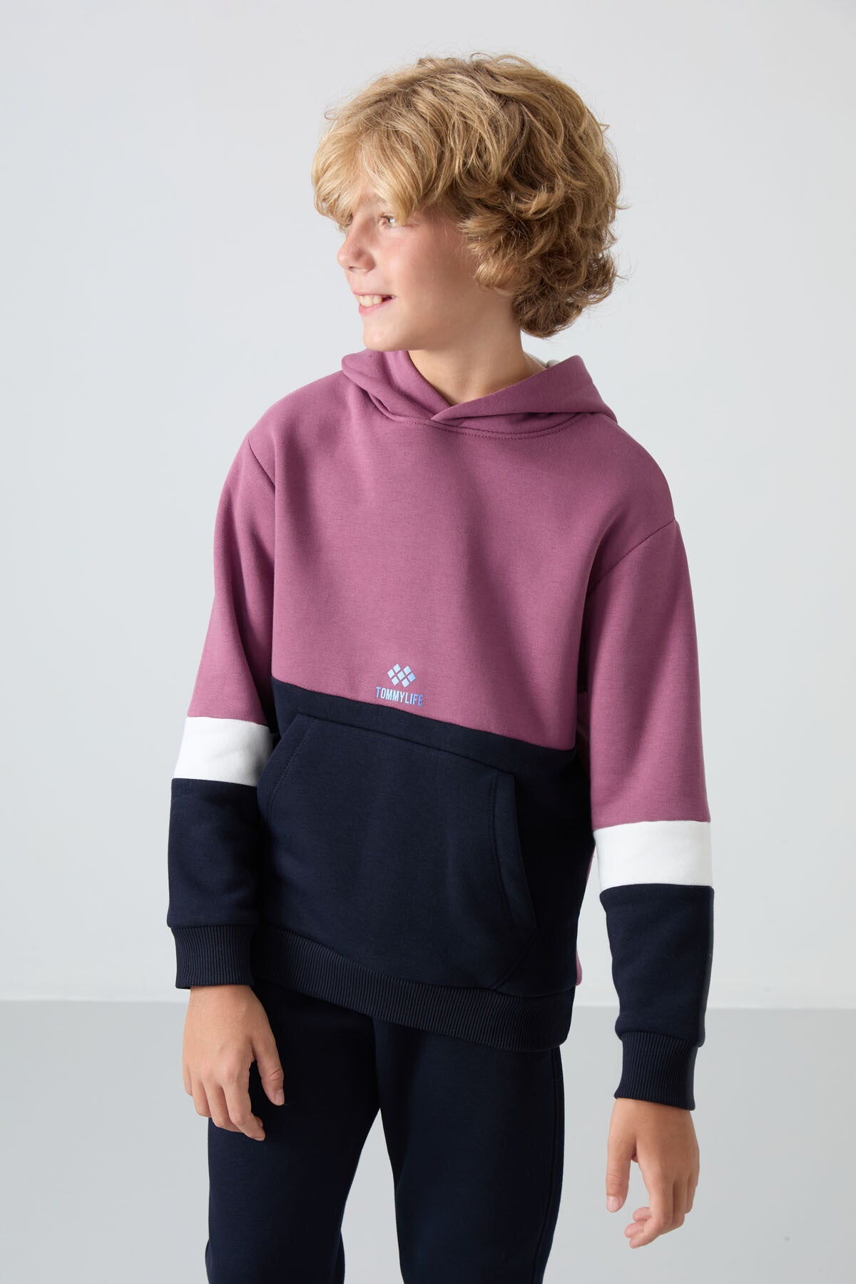 Soft Vişne-Lacivert Pamuklu Kalın İçi Tüylü Standart Fit Nakışlı Erkek Çocuk Eşofman Takım - 11255