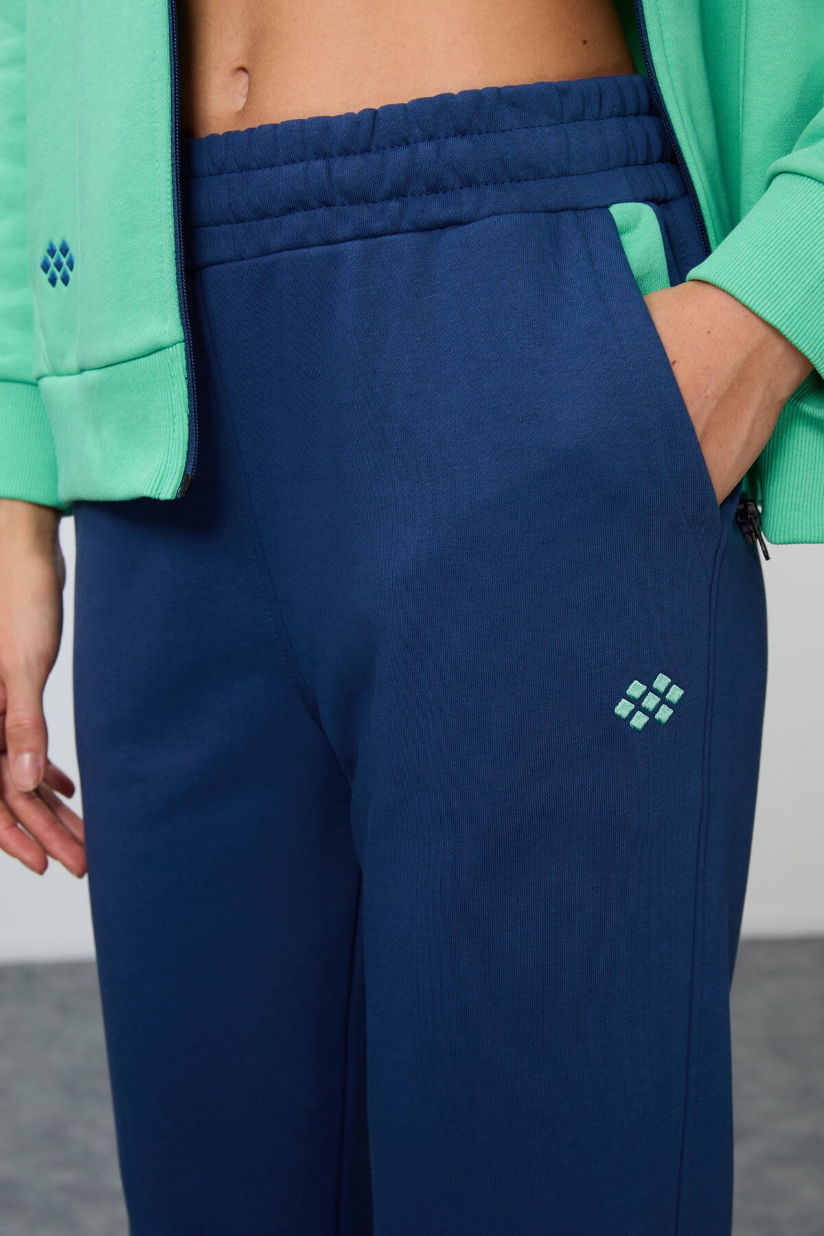 Su Yeşili-Parlament Pamuklu Kalın Kapüşonlu Oversize Fit Kadın Eşofman Takım - 95343