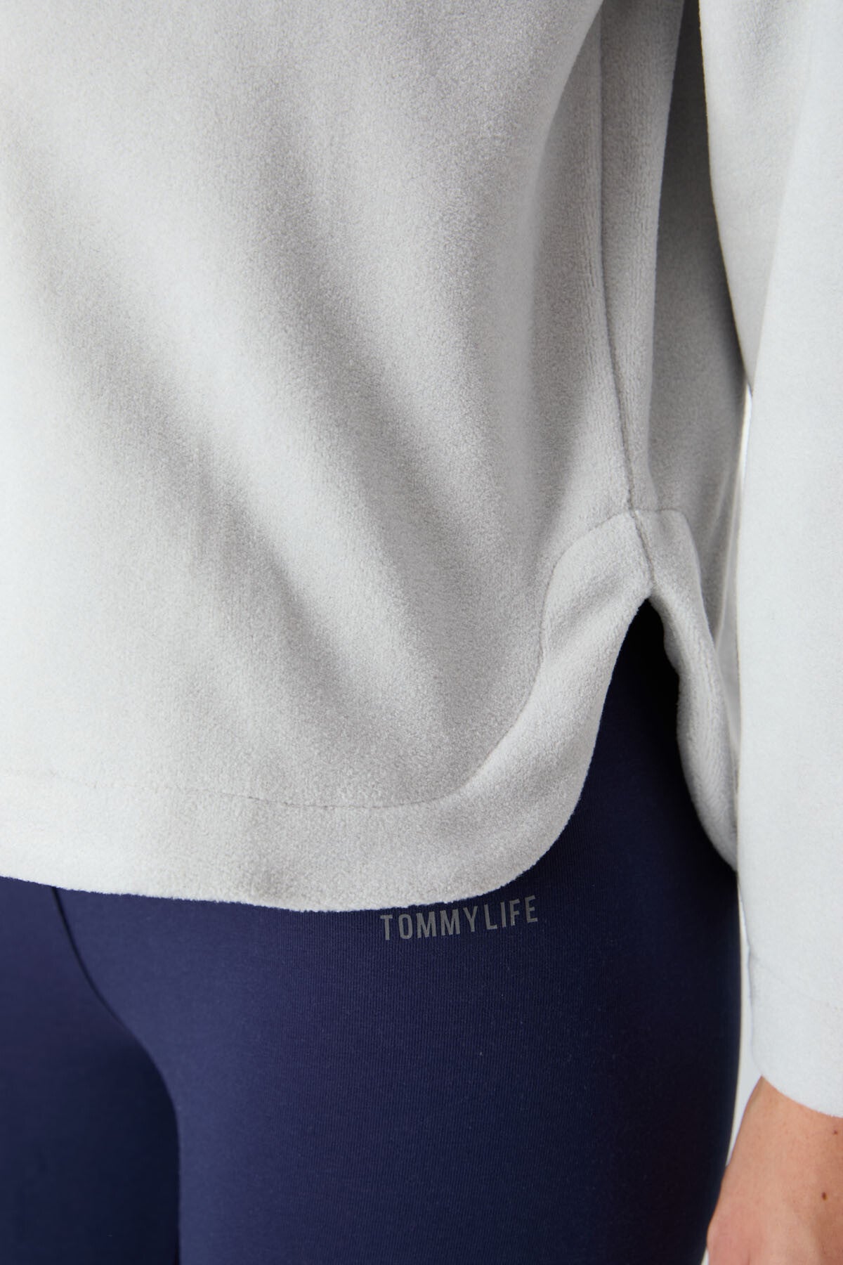 Taş Kalın Yumuşak Dokulu Kapüşonlu Oversize Nakışlı Polar Kadın Sweatshirt -97286