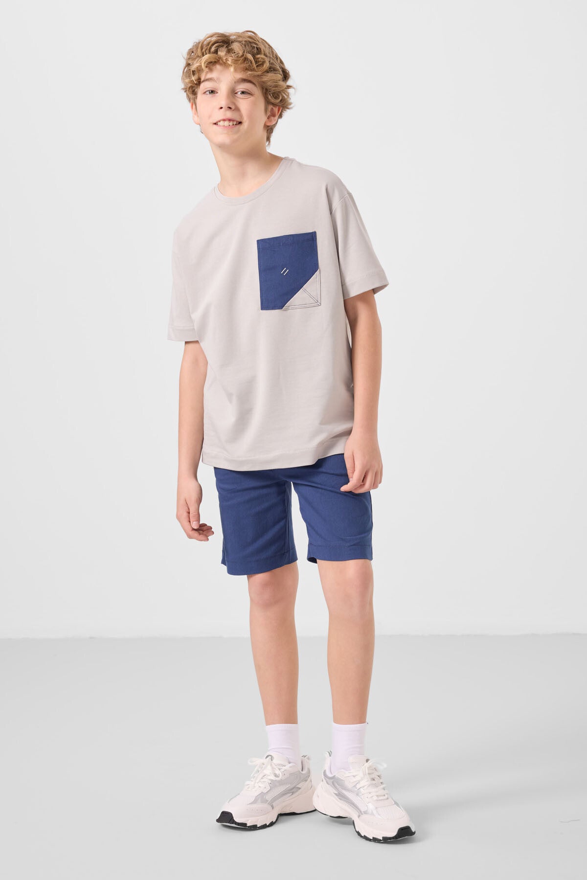 Taş-Parlament Pamuklu Oversize Fit Dokuma Hafif Esnek Chino Erkek Çocuk Şort Takım - 11278