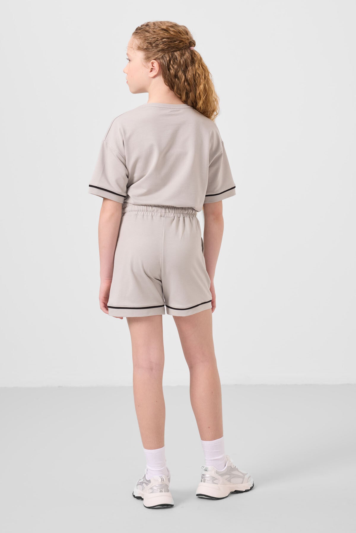 Taş Pamuklu Yumuşak Dokulu Standart Fit Basic Kız Çocuk Şort Takım - 75183