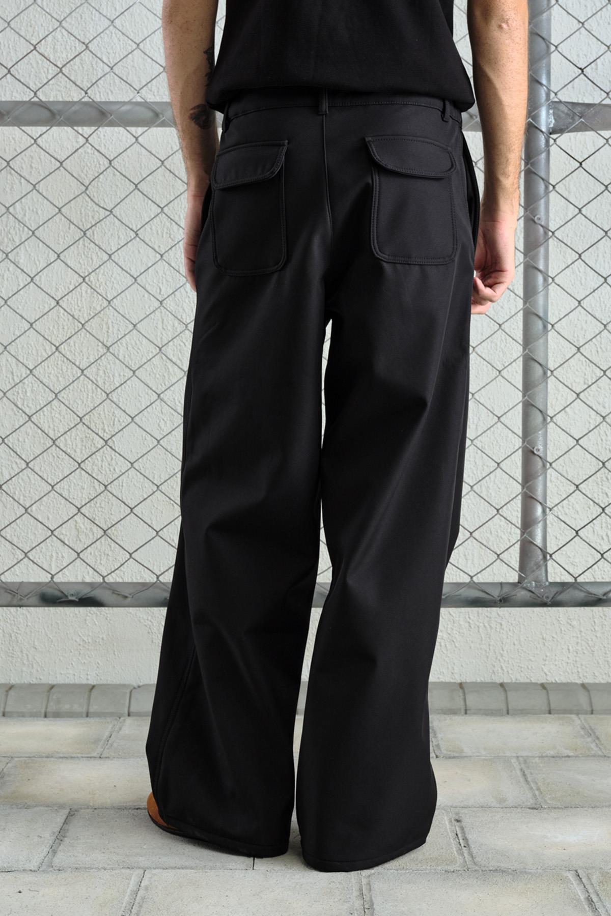 TEKNİK SU GEÇİRMEZ SİYAH PANTOLON