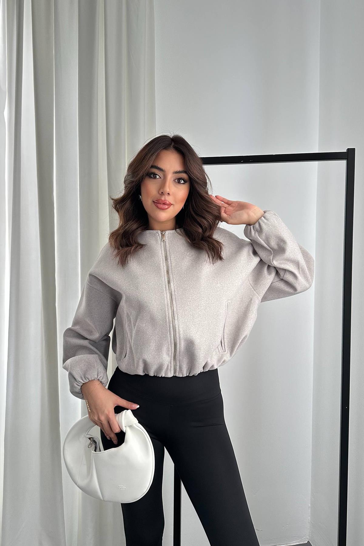 Toptan Açık Gri Kısa Önü Fermuarlı Bomber Ceket