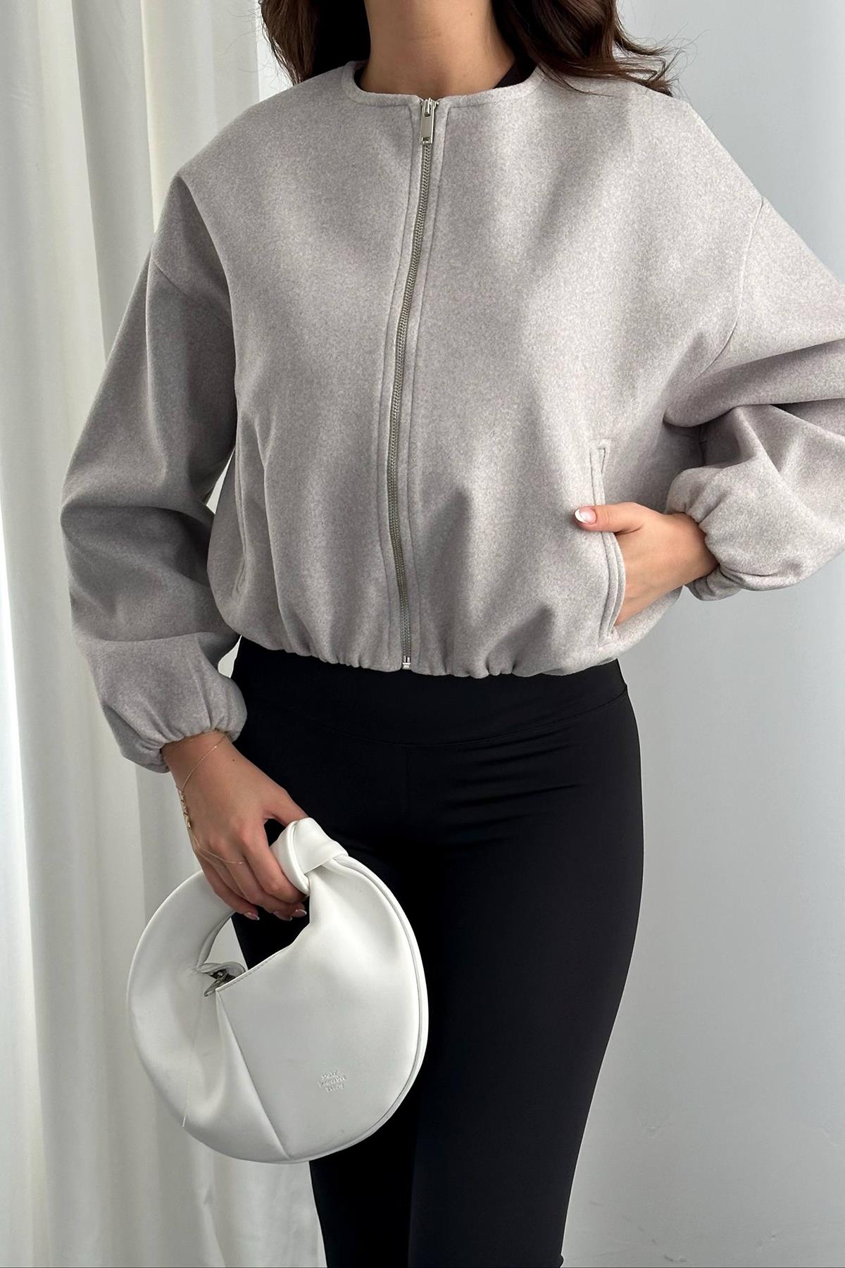 Toptan Açık Gri Kısa Önü Fermuarlı Bomber Ceket