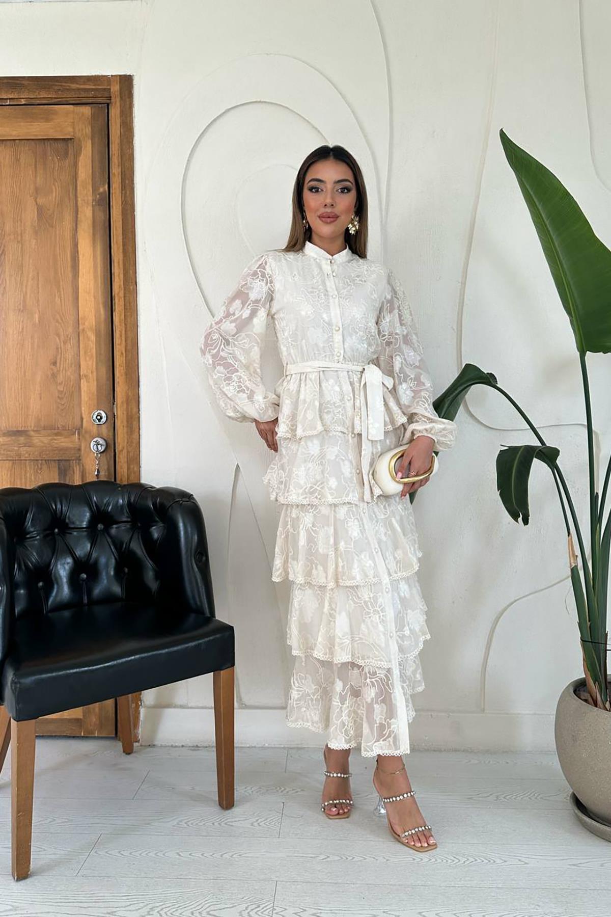 Toptan Bej Valonlu Şeritli Kat Kat Elbise Bej L