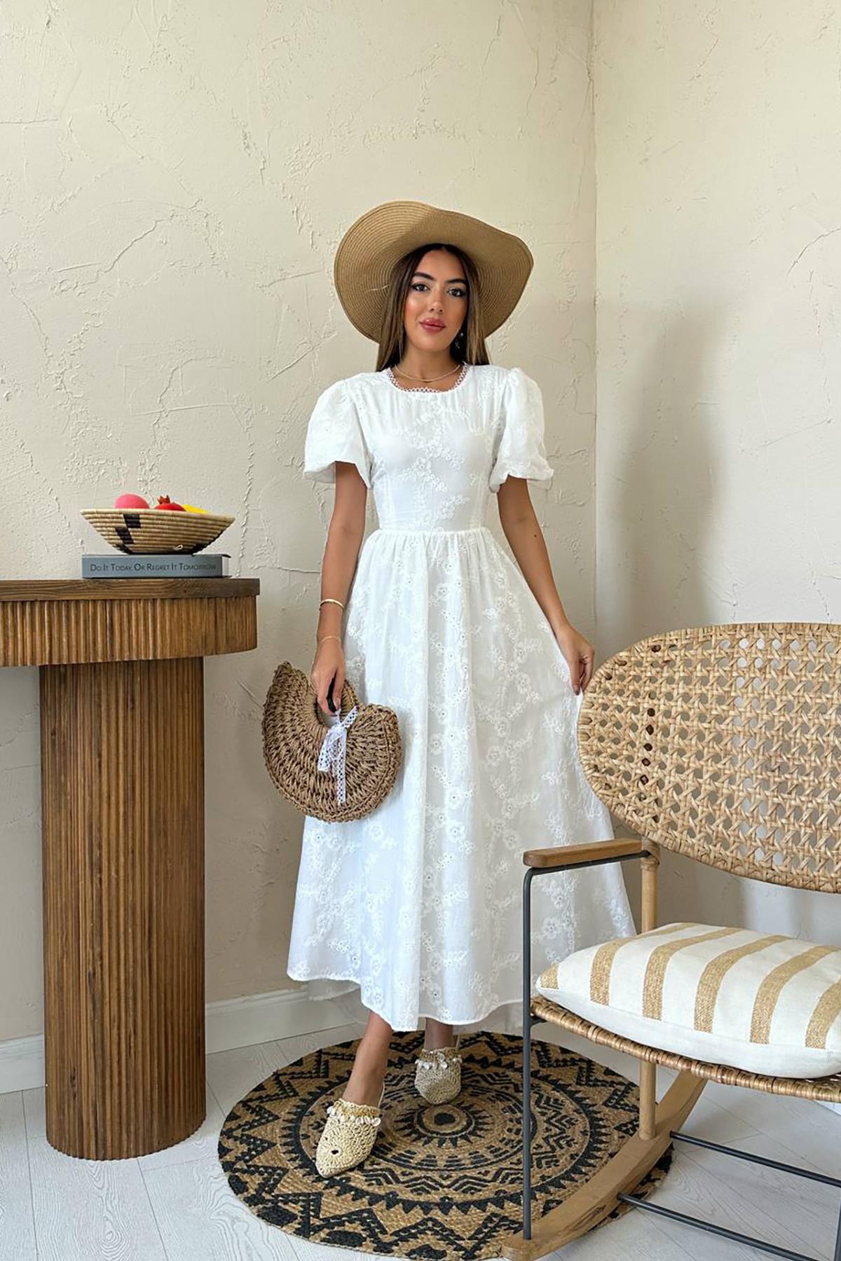 Toptan Beyaz Arkası Bağlamalı Brode Elbise Beyaz L