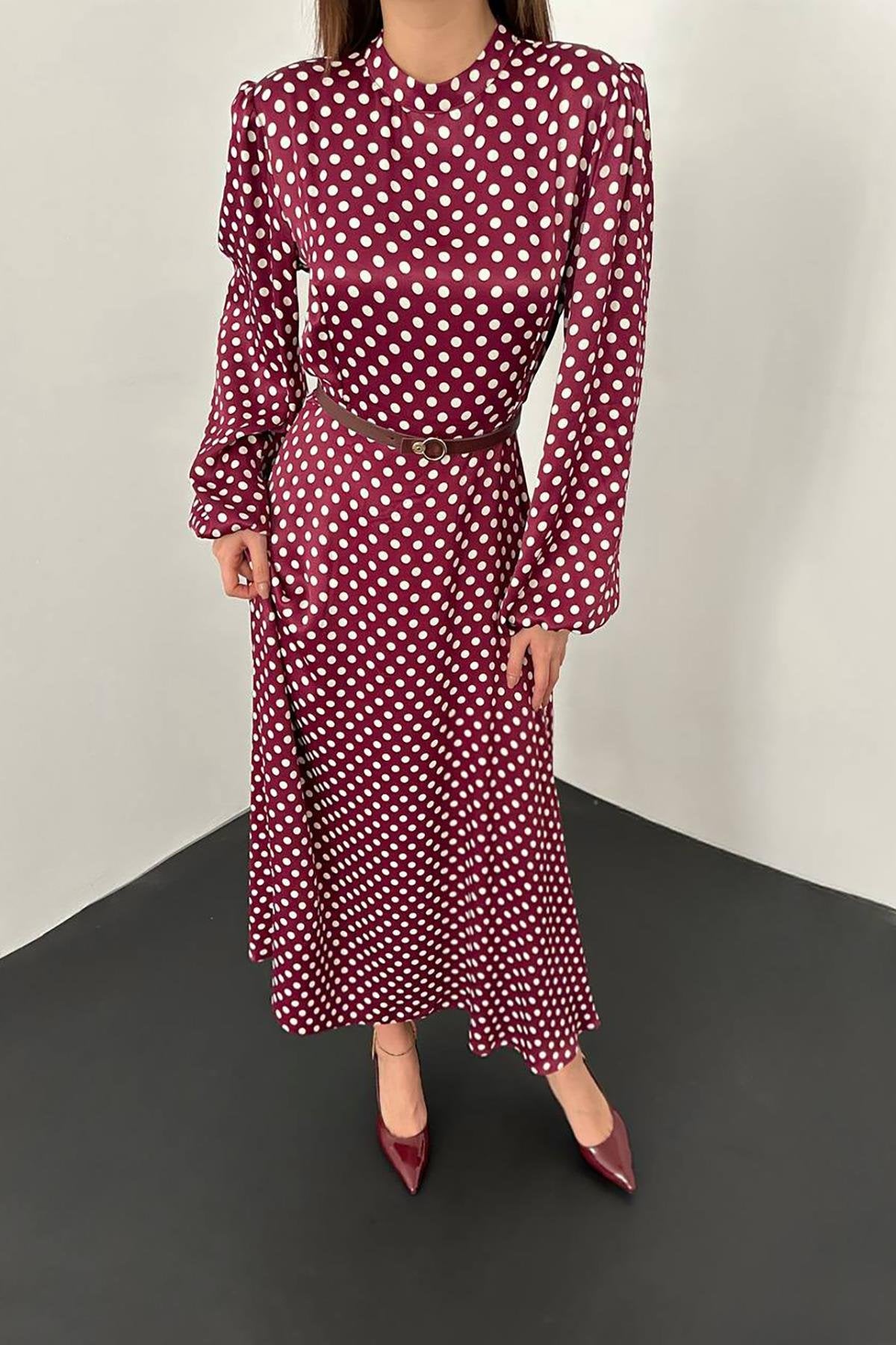 Toptan Bordo Kemer Detaylı Puantiyeli Elbise