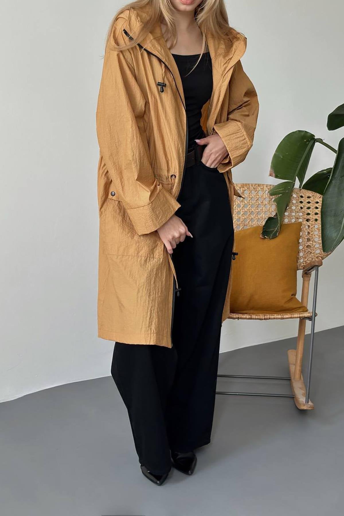 Toptan Camel Askı Detaylı Trençkot