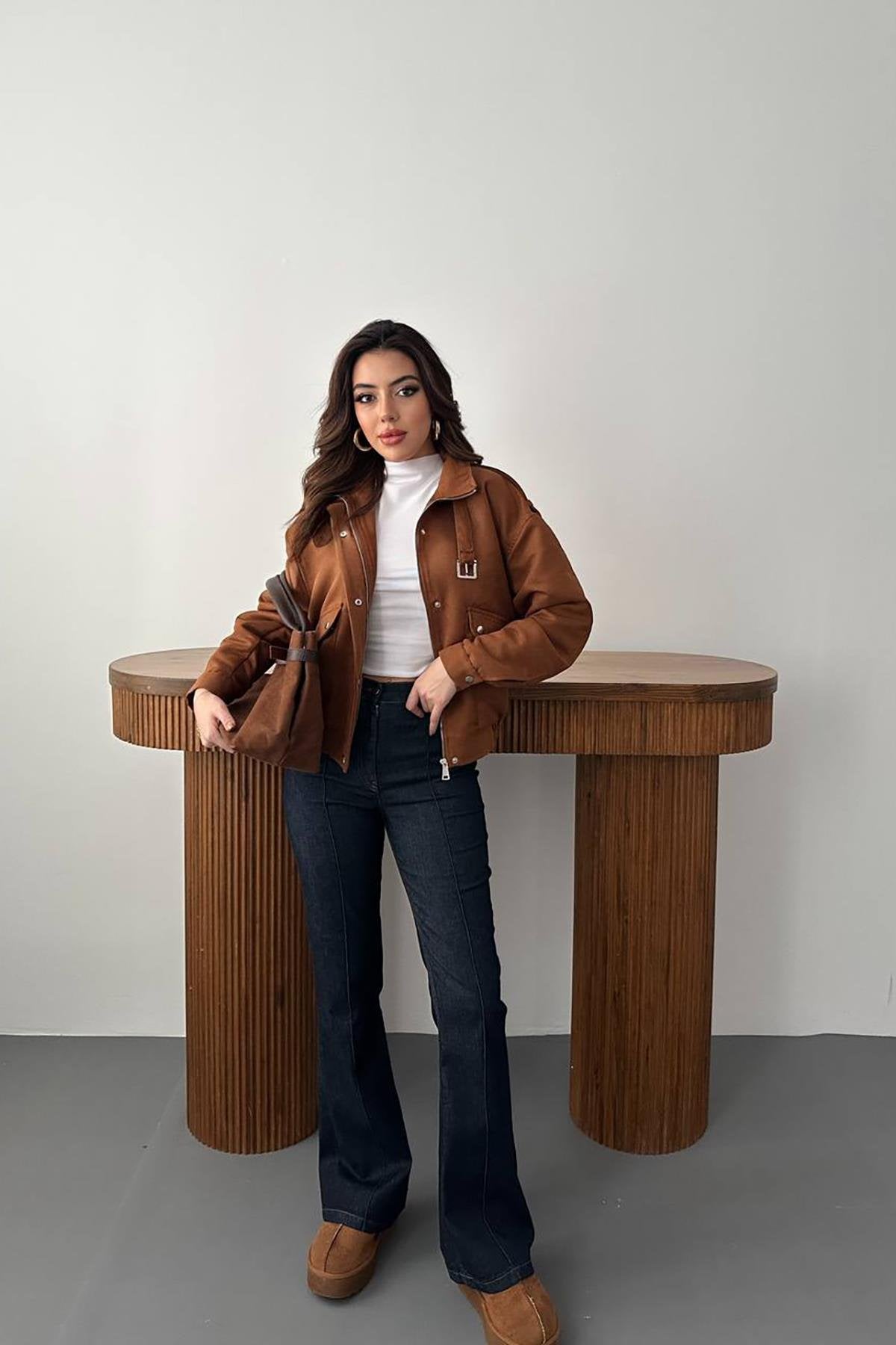 Toptan Camel Dik Yakalı Kısa Ceket