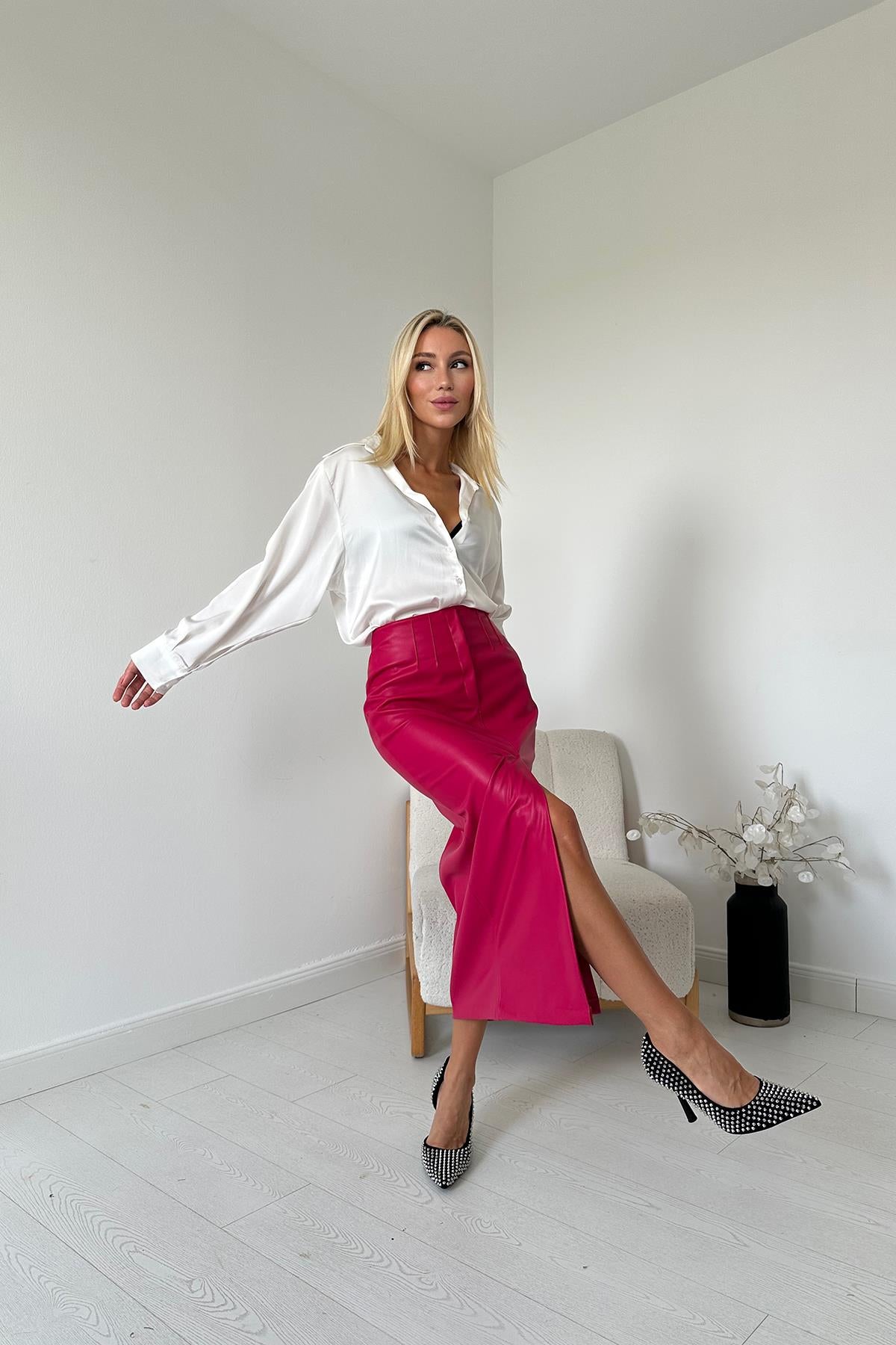 Toptan Fuşya Yırtmaçlı Süs Patlı Etek