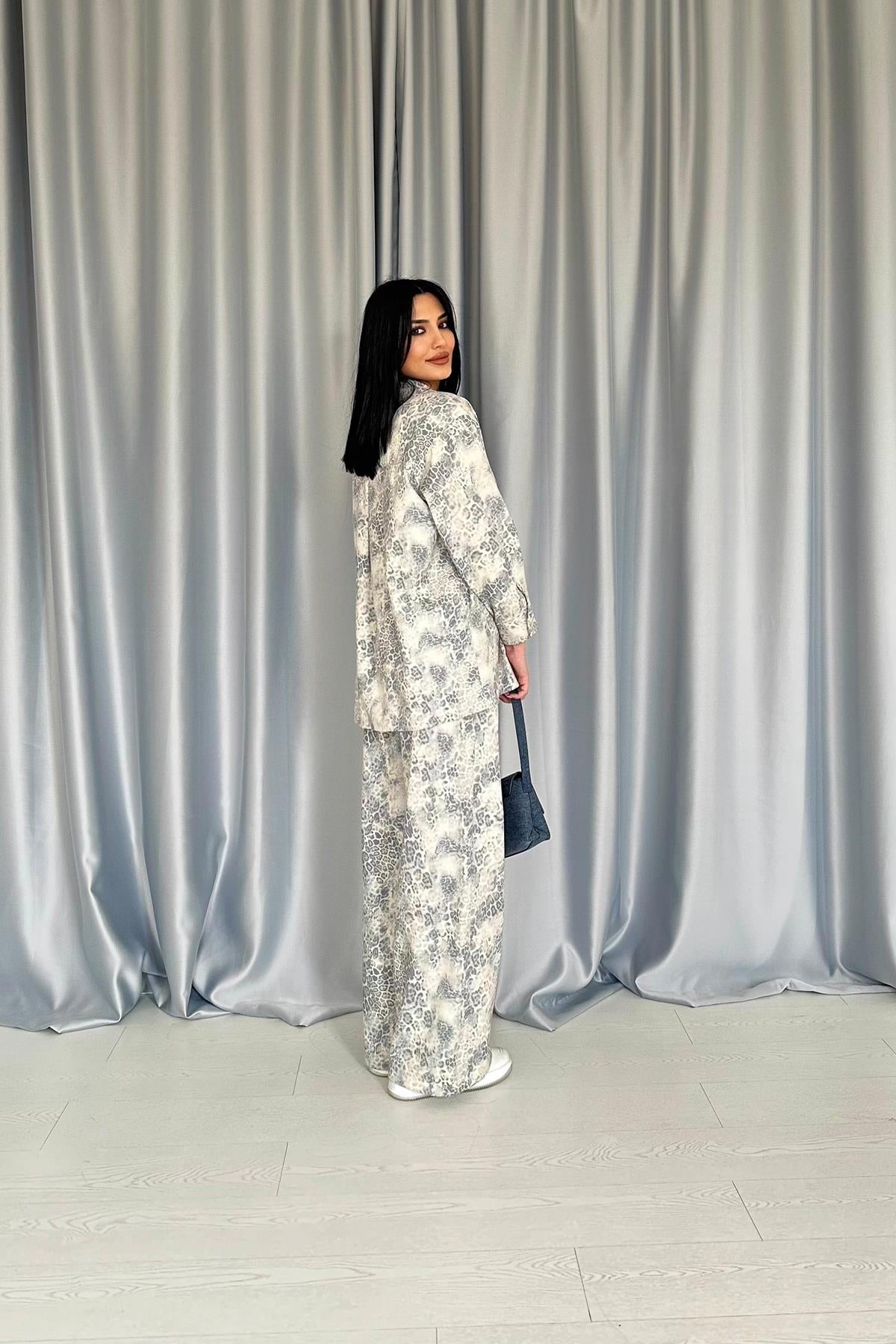 Toptan Gri Leopar Desenli Ceket Ve Pantolon Keten Takım