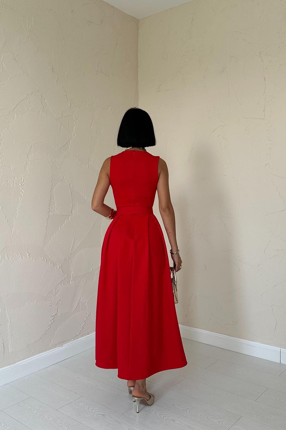 Toptan Kırmızı Halter Yaka Kloş Elbise