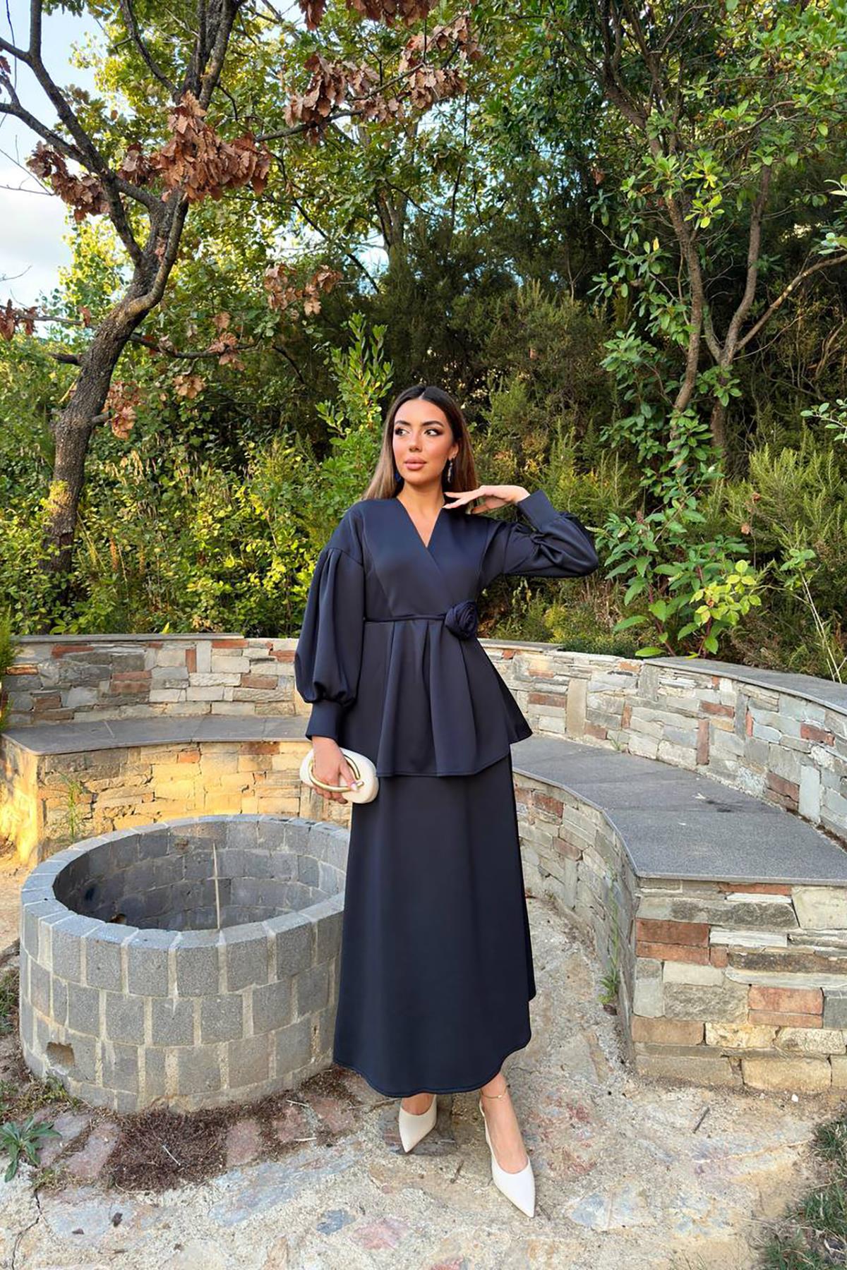 Toptan Lacivert Gül Detaylı Takım