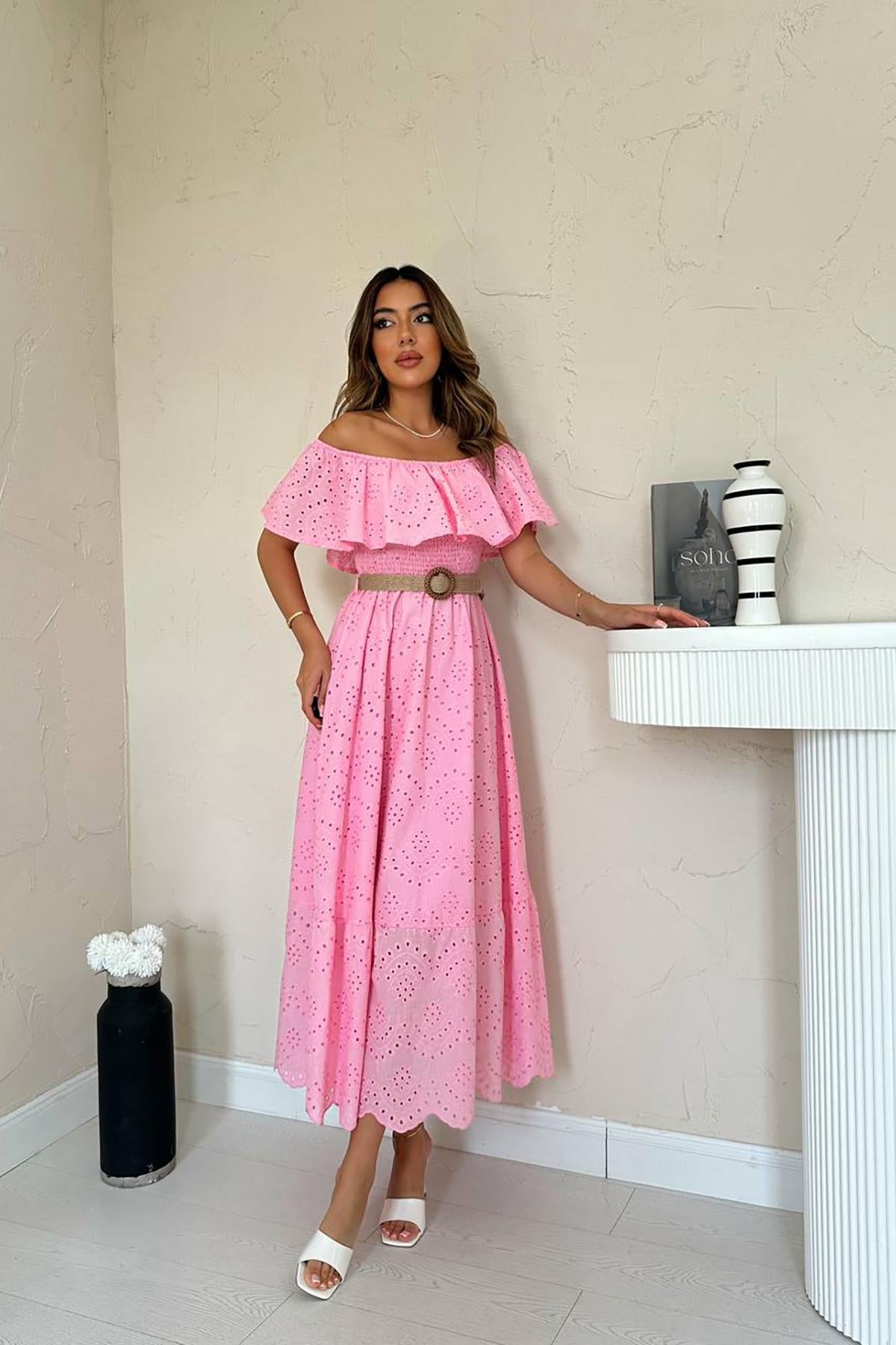 Toptan Pembe Omzu Lastikli Brode Elbise