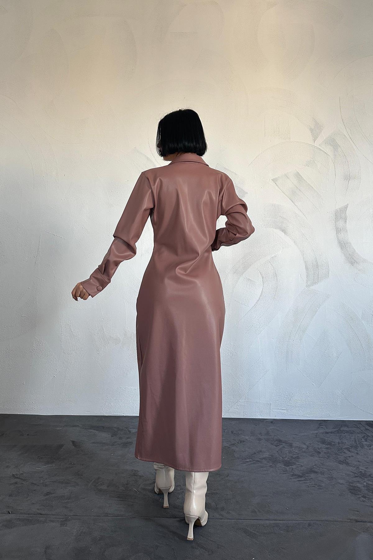 Toptan Pudra Boydan Düğmeli Deri Elbise