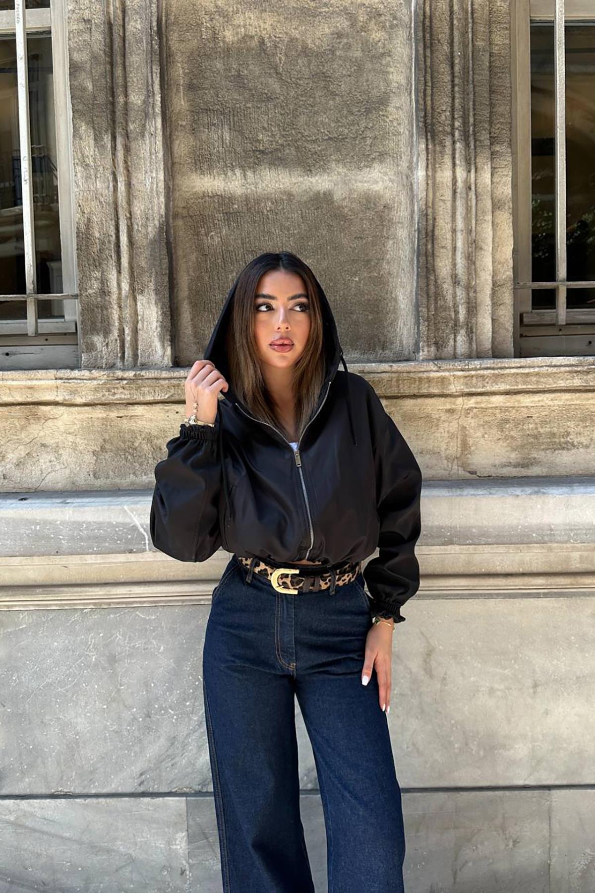 Toptan Siyah Kısa Fermuarlı Bomber Ceket