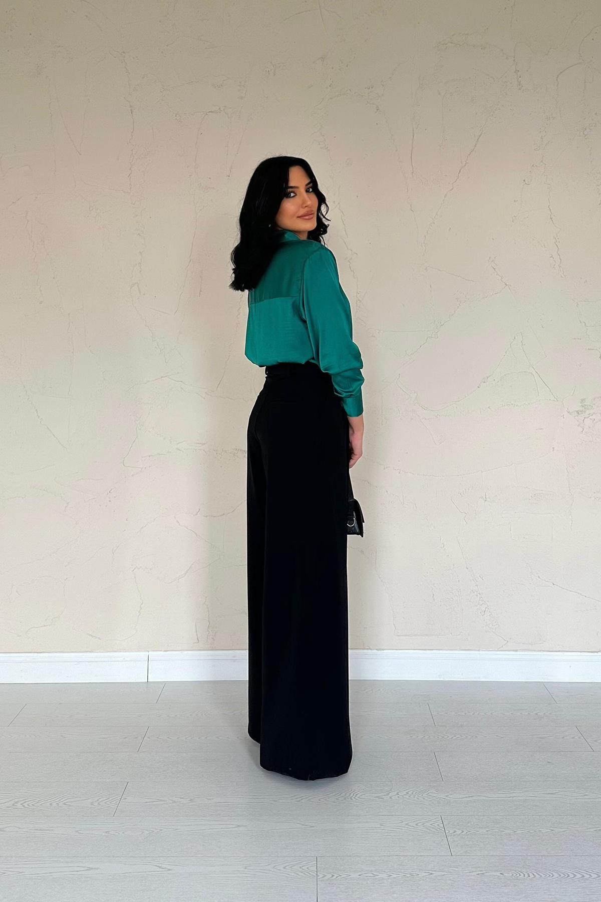 Toptan Siyah Pileli Comfort Pantolon