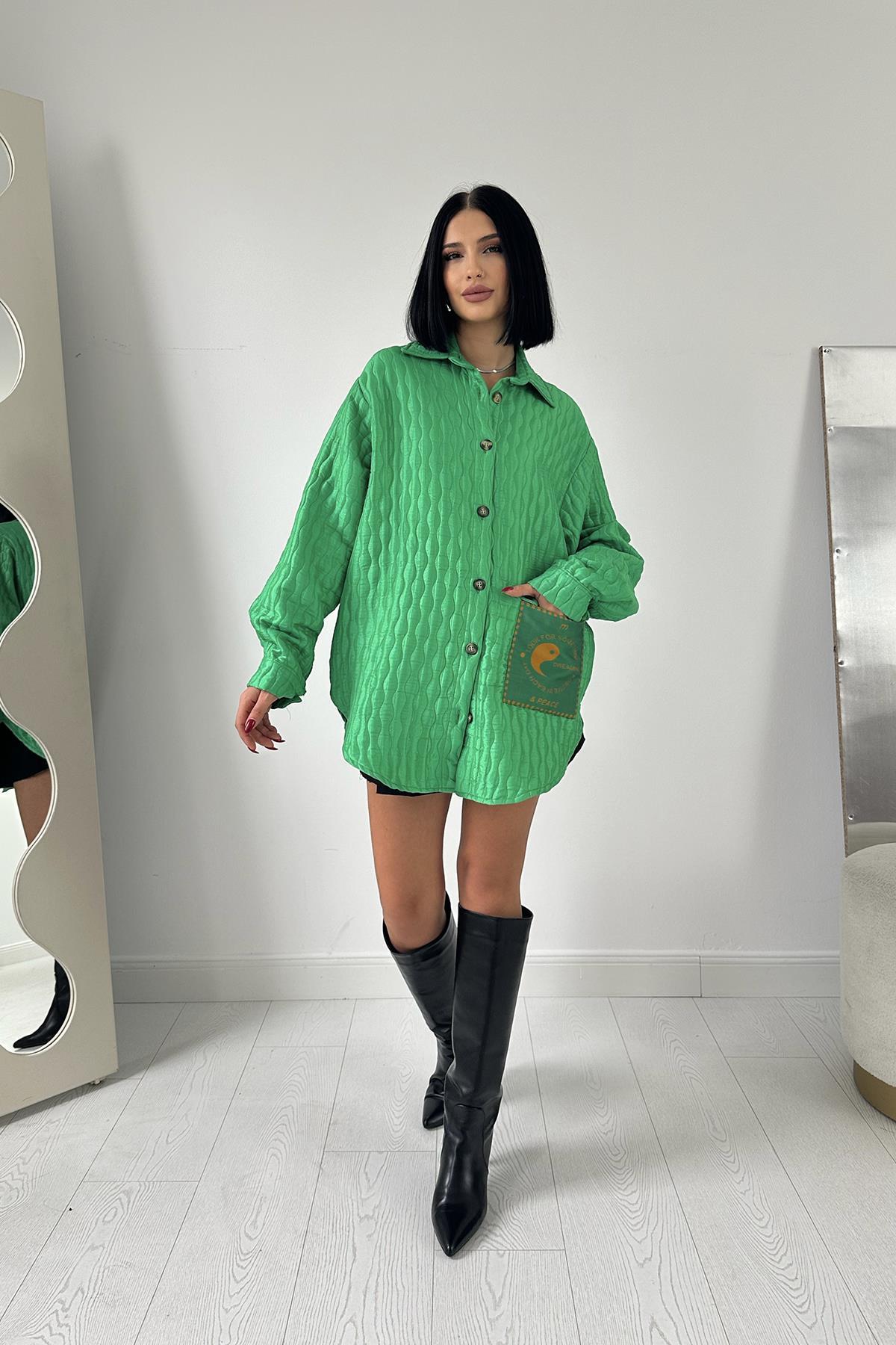 Toptan Yeşil Cepli Kapitone Gömlek