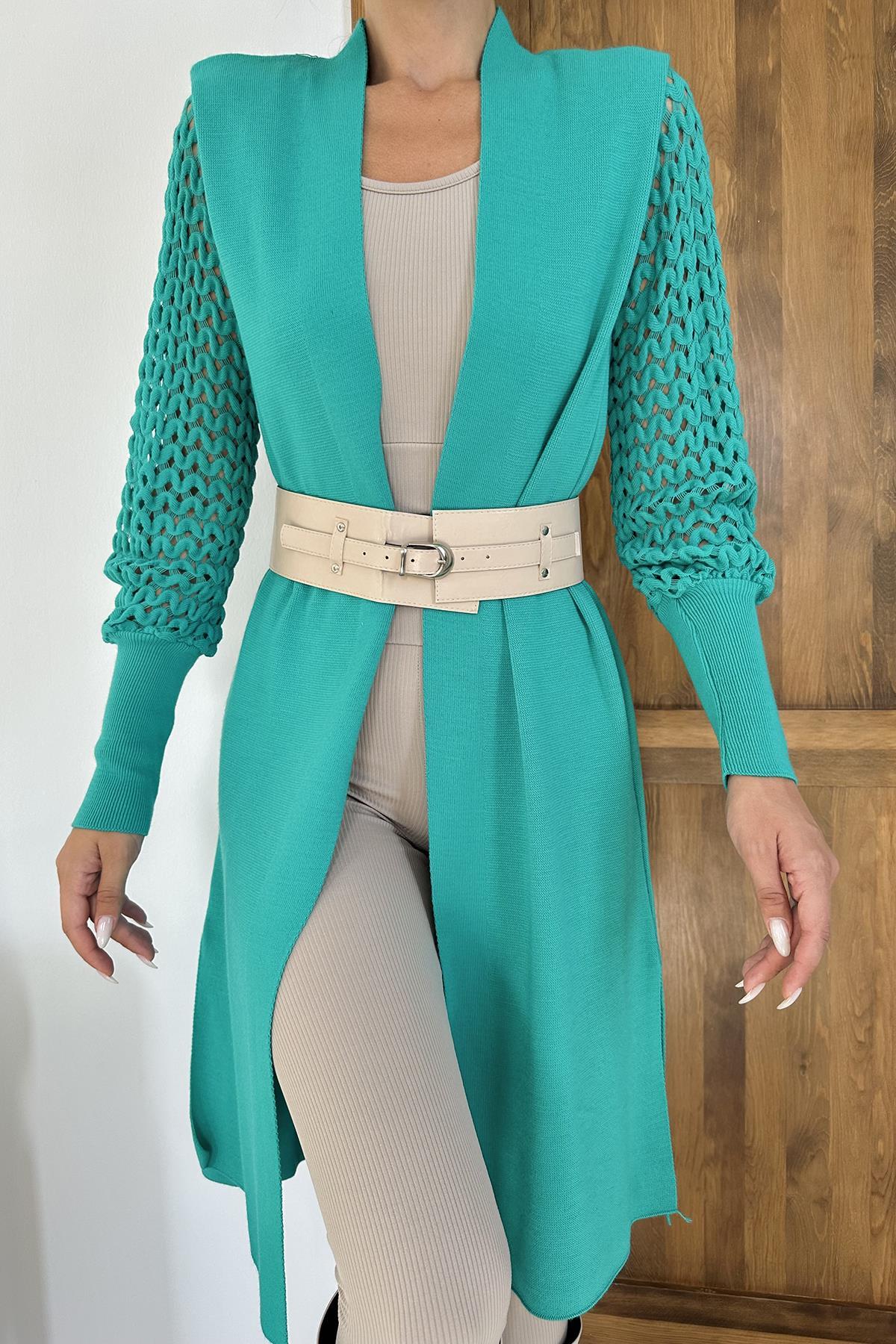 Toptan Yeşil Kolları Örgülü Triko Hırka