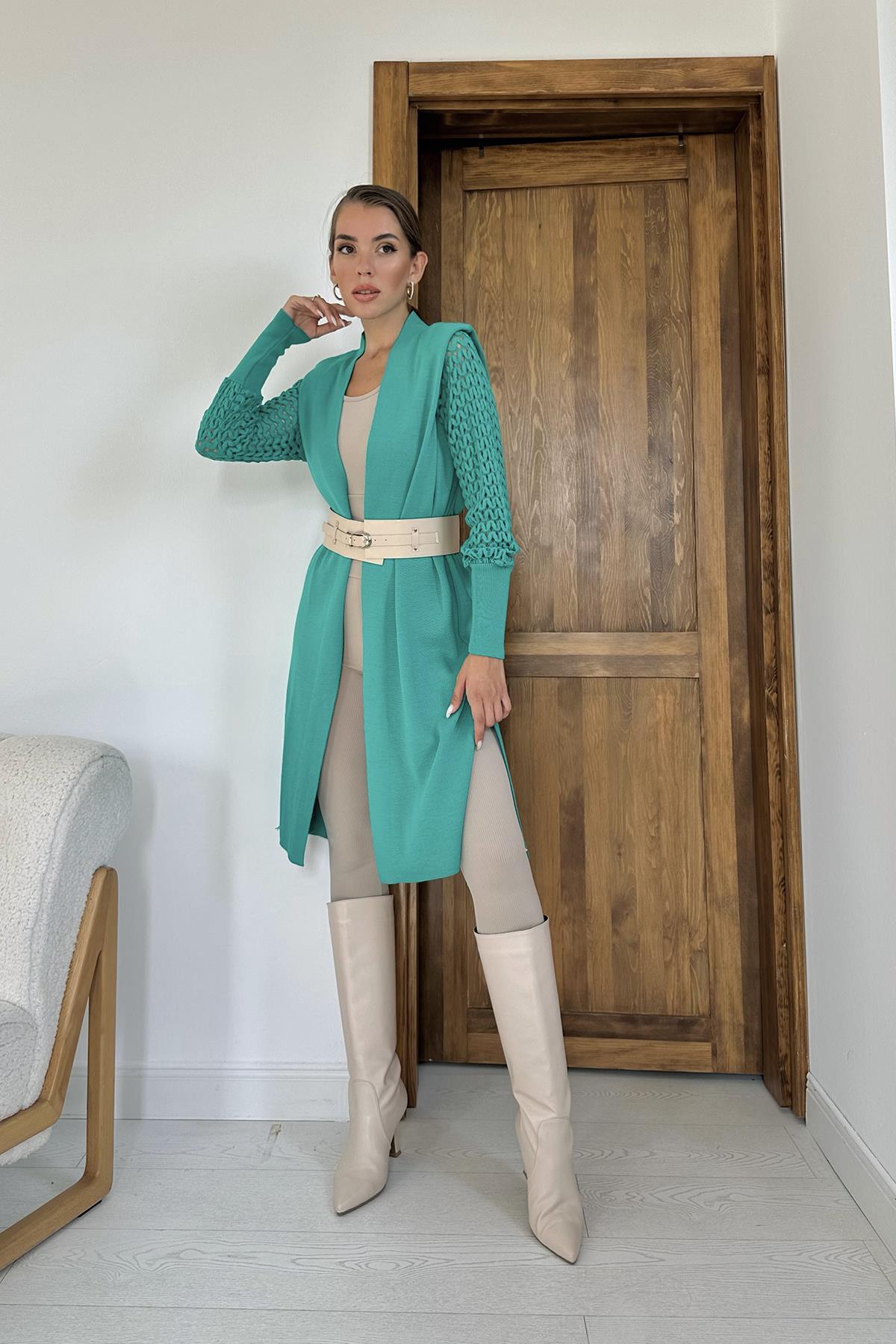 Toptan Yeşil Kolları Örgülü Triko Hırka