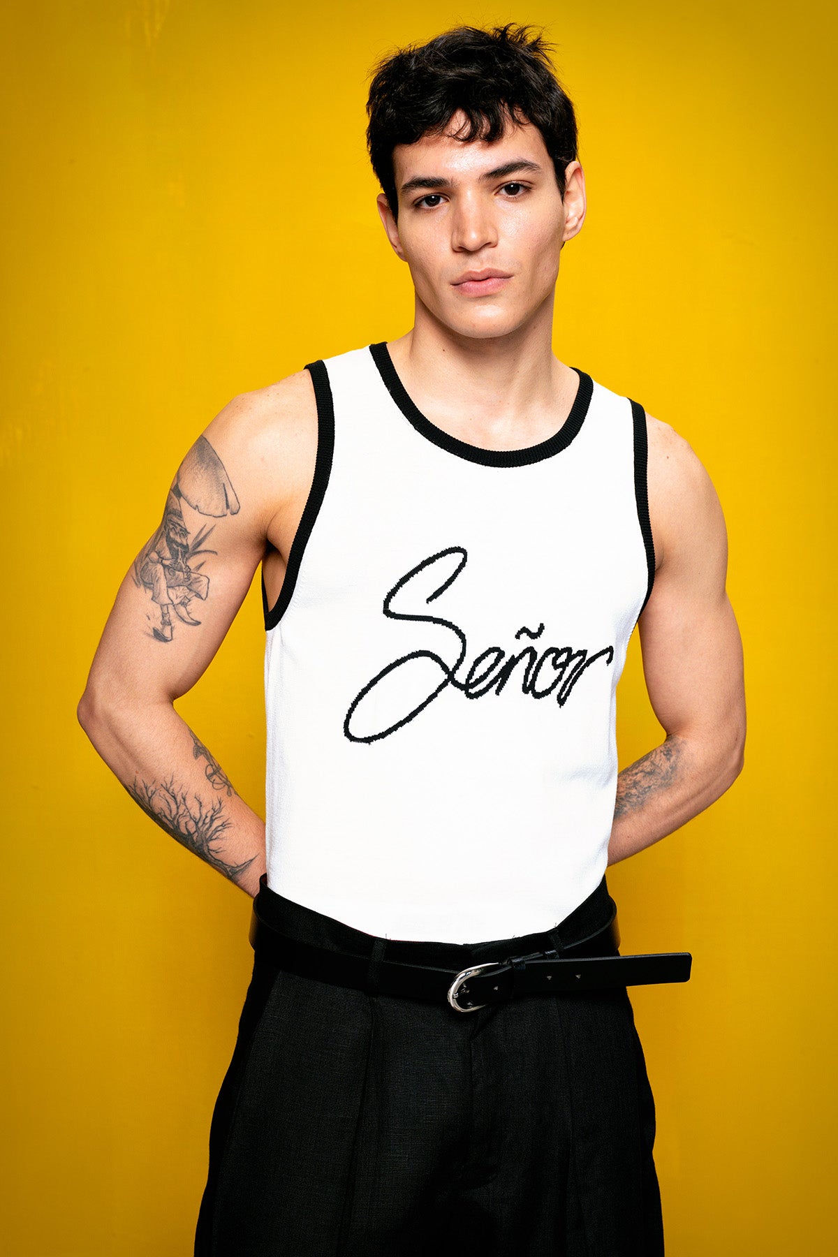 TRİKO KOLSUZ BEYAZ T-SHIRT
