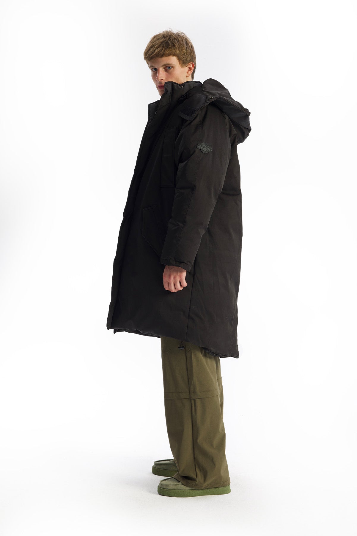 UZUN ŞİŞME SİYAH MONT - SİYAH XL