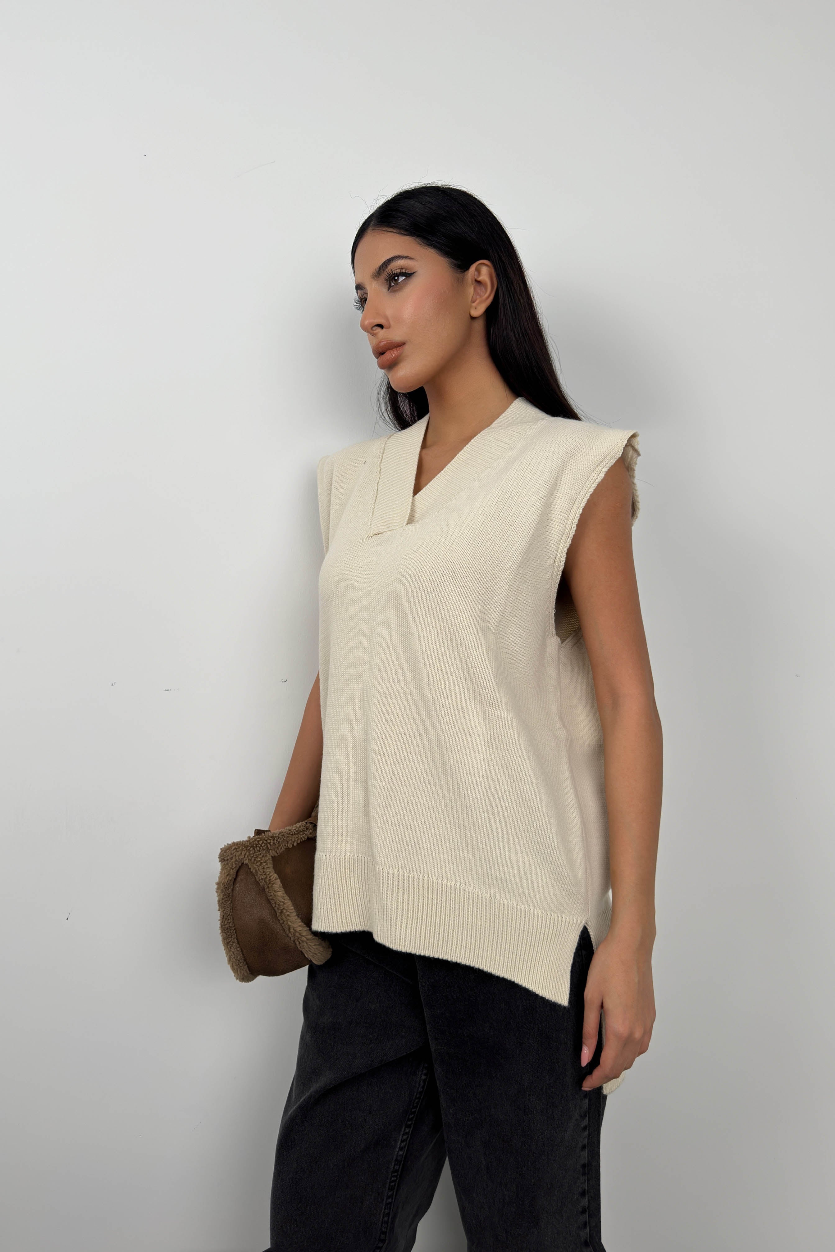V Yaka Bej Oversize Süveter