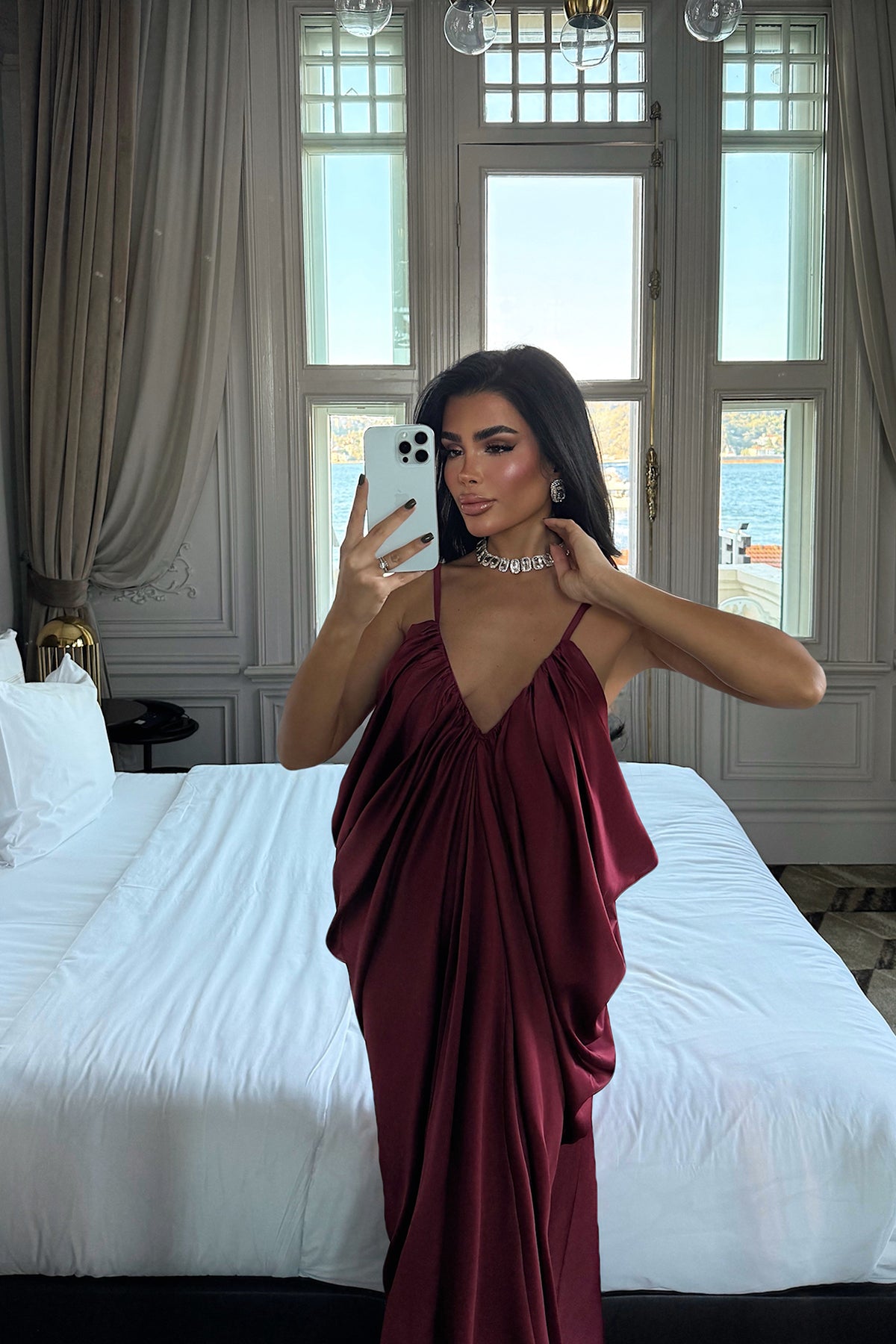 Vişne Çürüğü Tulula Uzun Saten Elbise ATE-3679