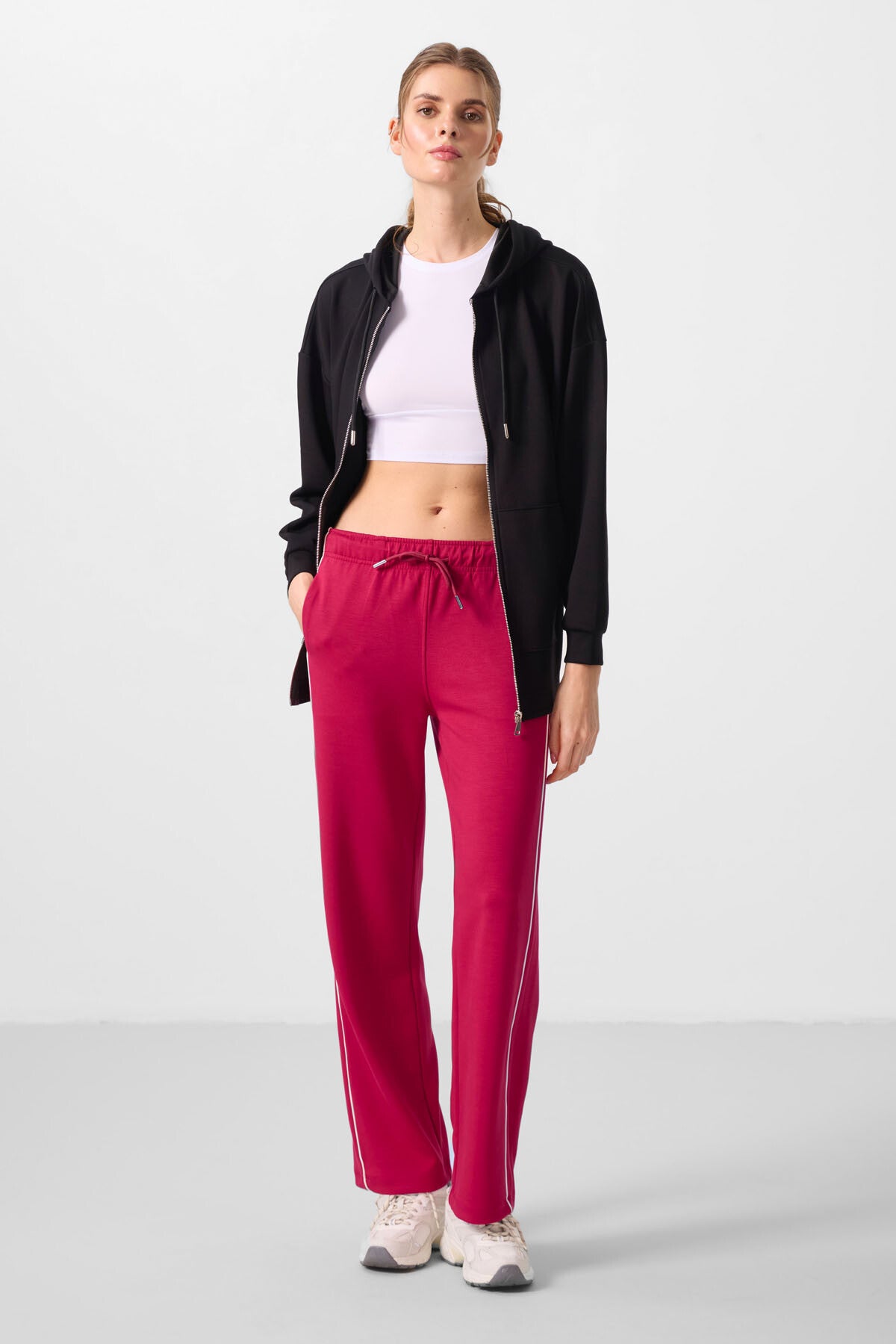 Viva Kırmızı Yumuşak Dokulu Yan Panel Detaylı Geniş Paça Kadın Palazzo Pantolon - 94669