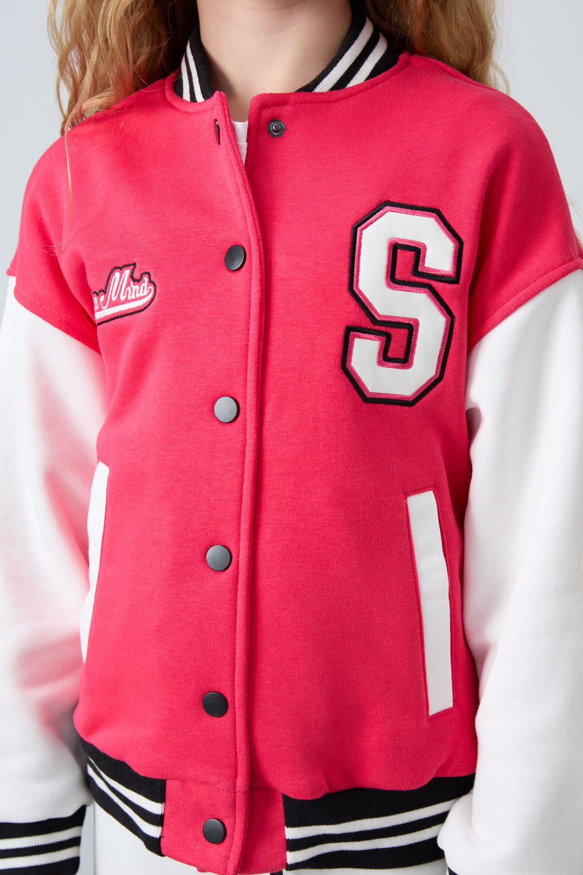 Viva Kırmızı Pamuklu İçi Tüylü Yumuşak Dokulu Standart Fit Nakışlı Kız Çocuk Kolej Ceket - 75163